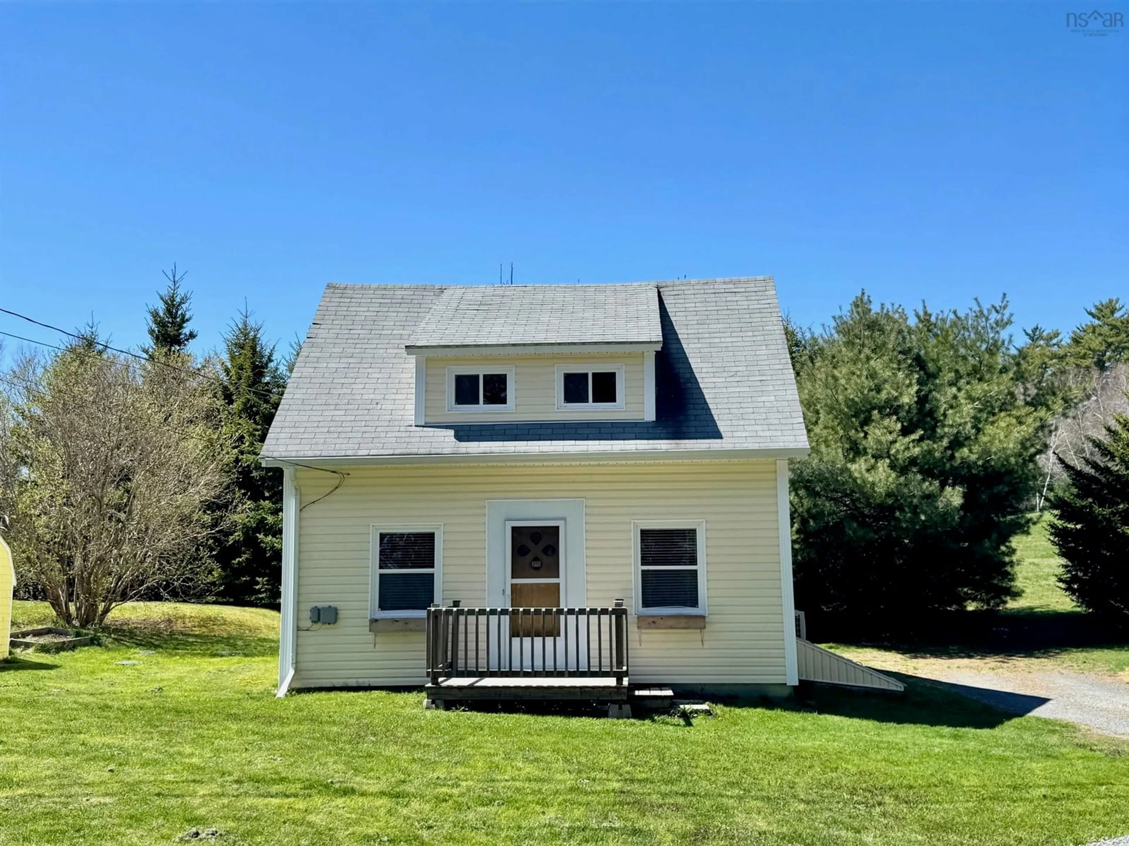 Home with vinyl exterior material, unknown for 53 Leary Fraser Rd, Dayspring Nova Scotia B4V 3J5