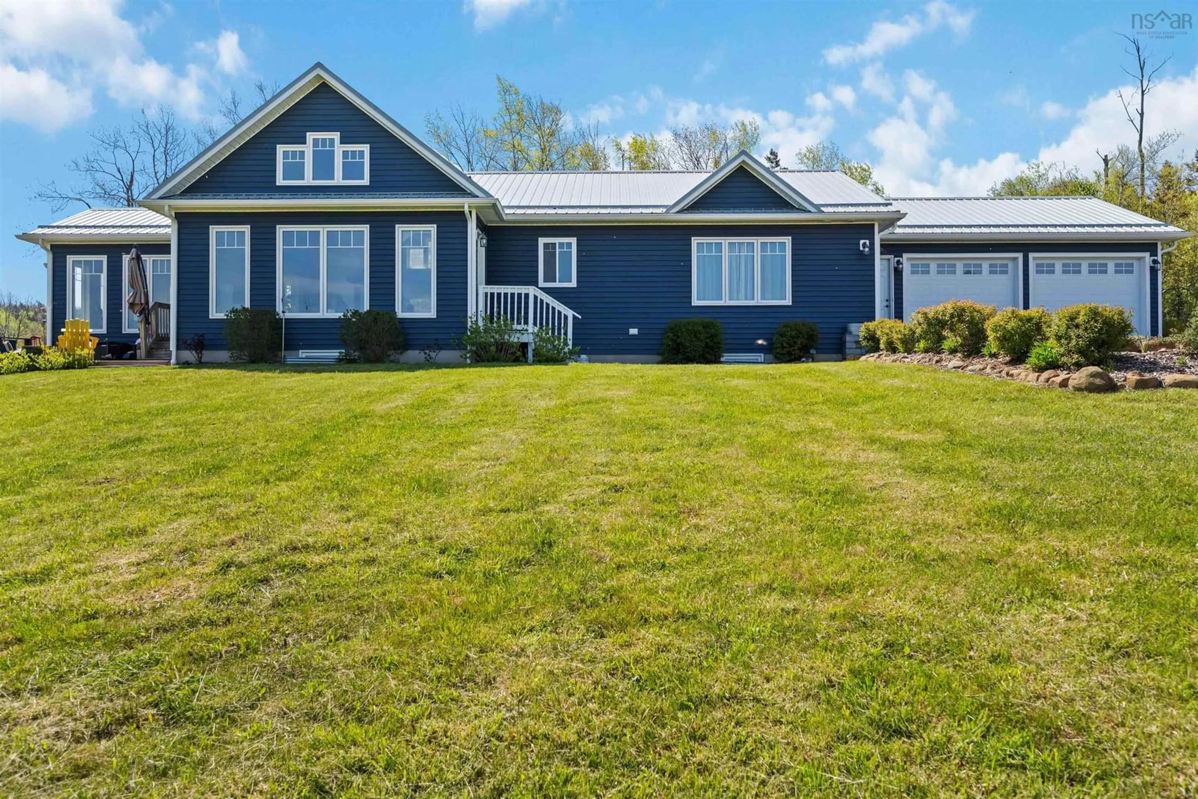 Home with vinyl exterior material, unknown for 536 Wallasey Dr, Upper Clements Nova Scotia B0S 1A0