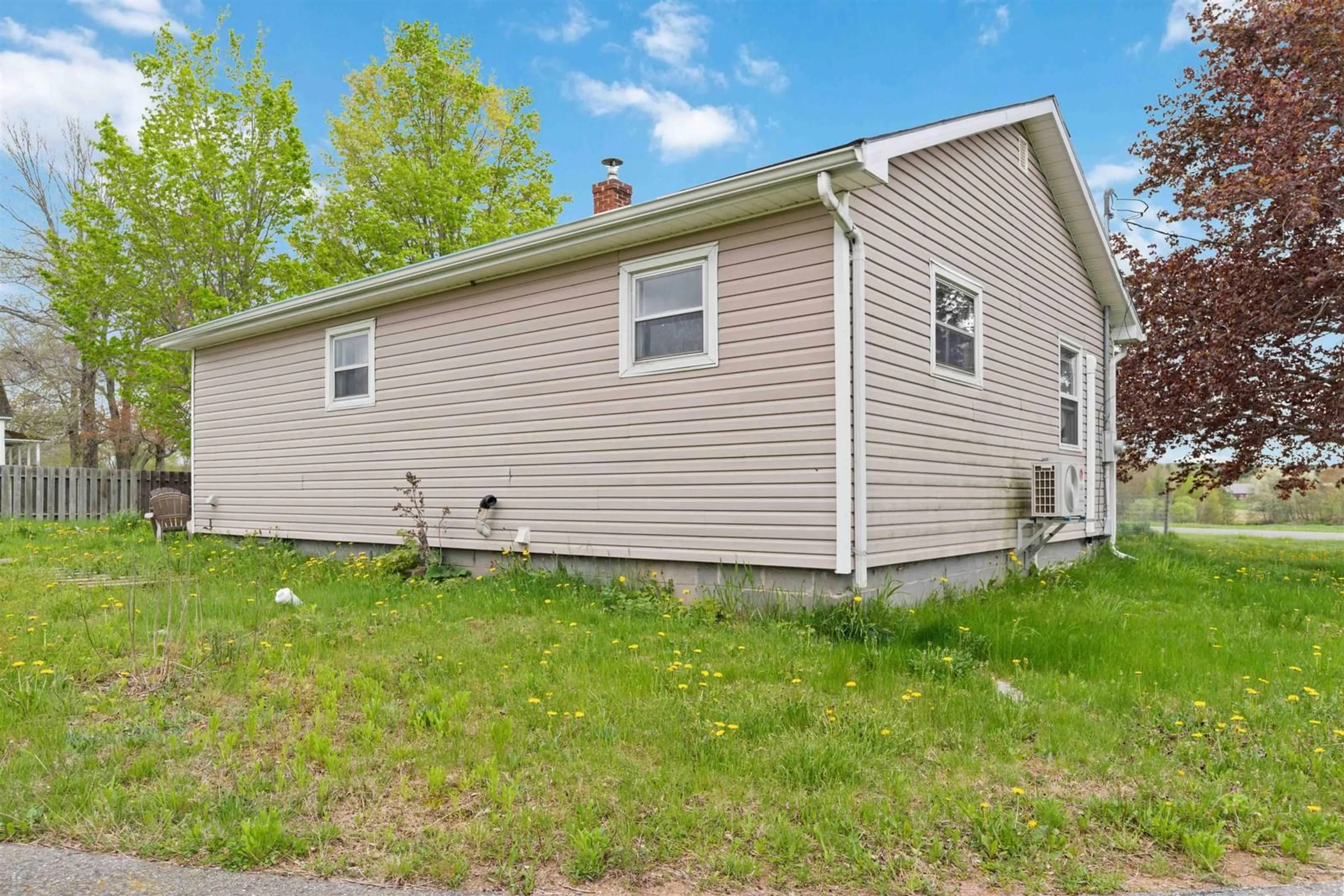 Home with vinyl exterior material, street for 7042 Aylesford Rd, Factorydale Nova Scotia B0P 1C0
