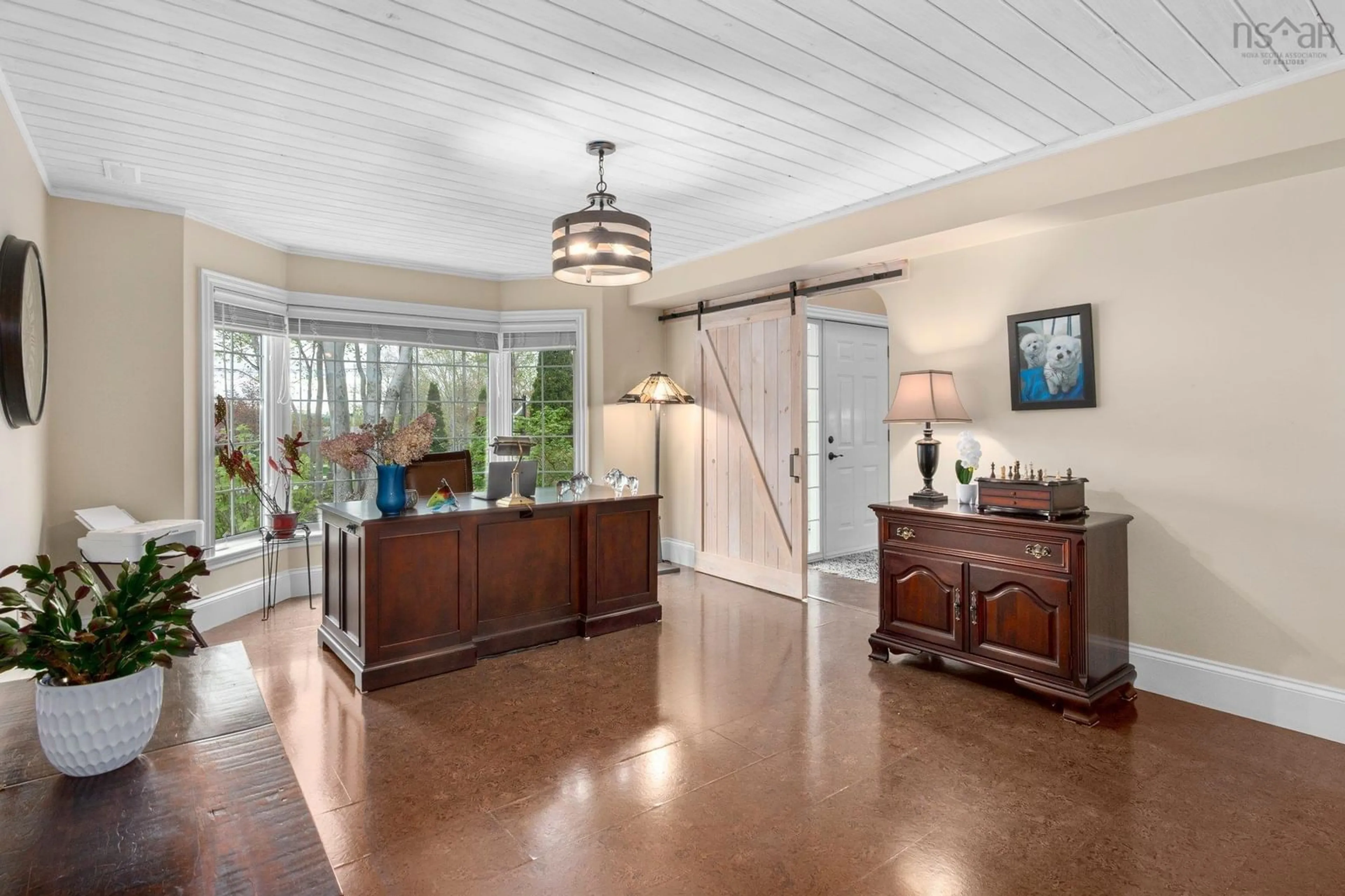 Indoor foyer for 39 Canfield Crt, Bedford Nova Scotia B4A 3S4
