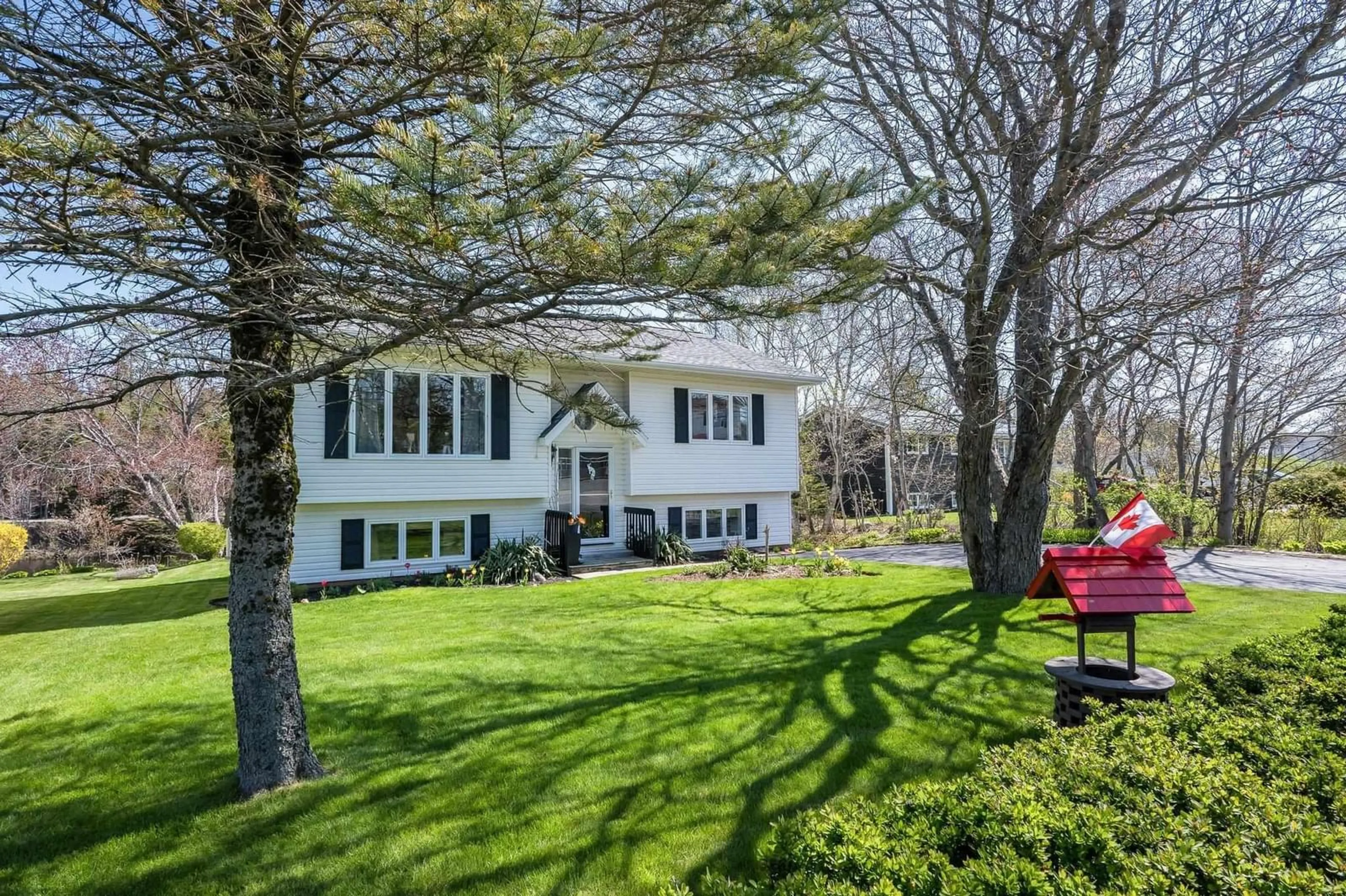 A pic from outside/outdoor area/front of a property/back of a property/a pic from drone, unknown for 1937 St. Margaret's Bay Rd, Timberlea Nova Scotia B3T 1C3