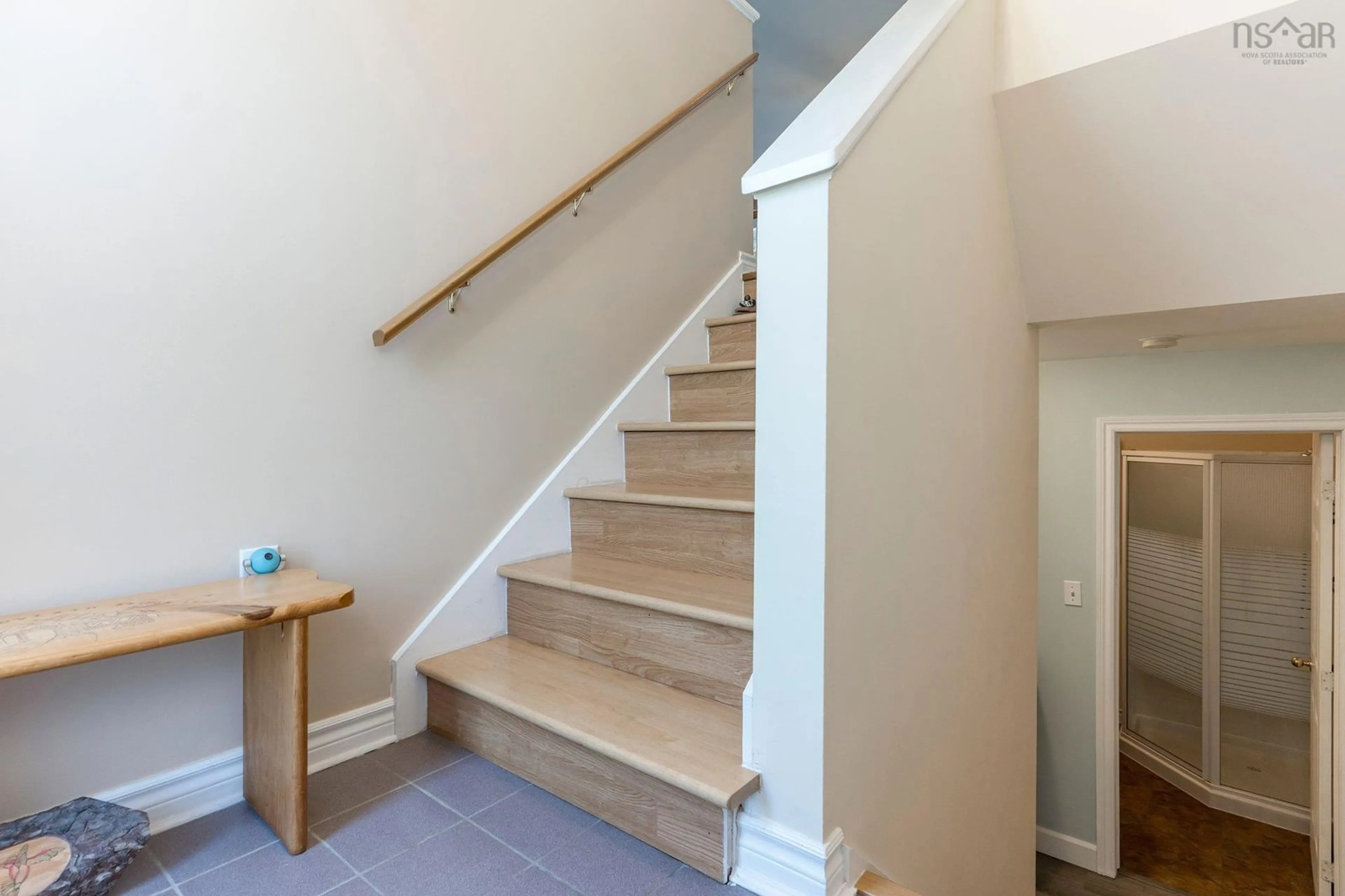 Stairs for 1937 St. Margaret's Bay Rd, Timberlea Nova Scotia B3T 1C3