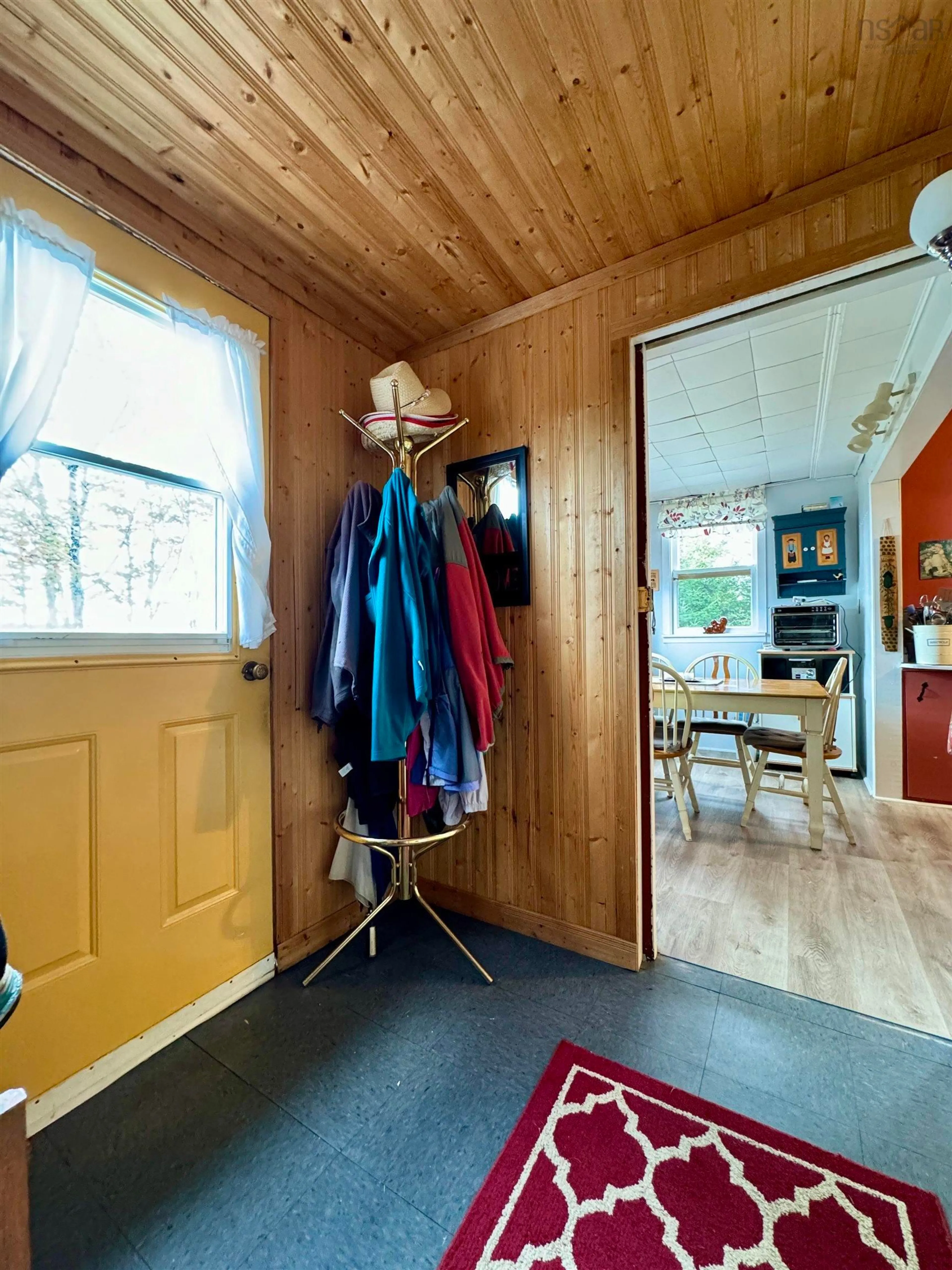 Indoor entryway for 1081 Mooseland Rd, Tangier Nova Scotia B0J 3H0