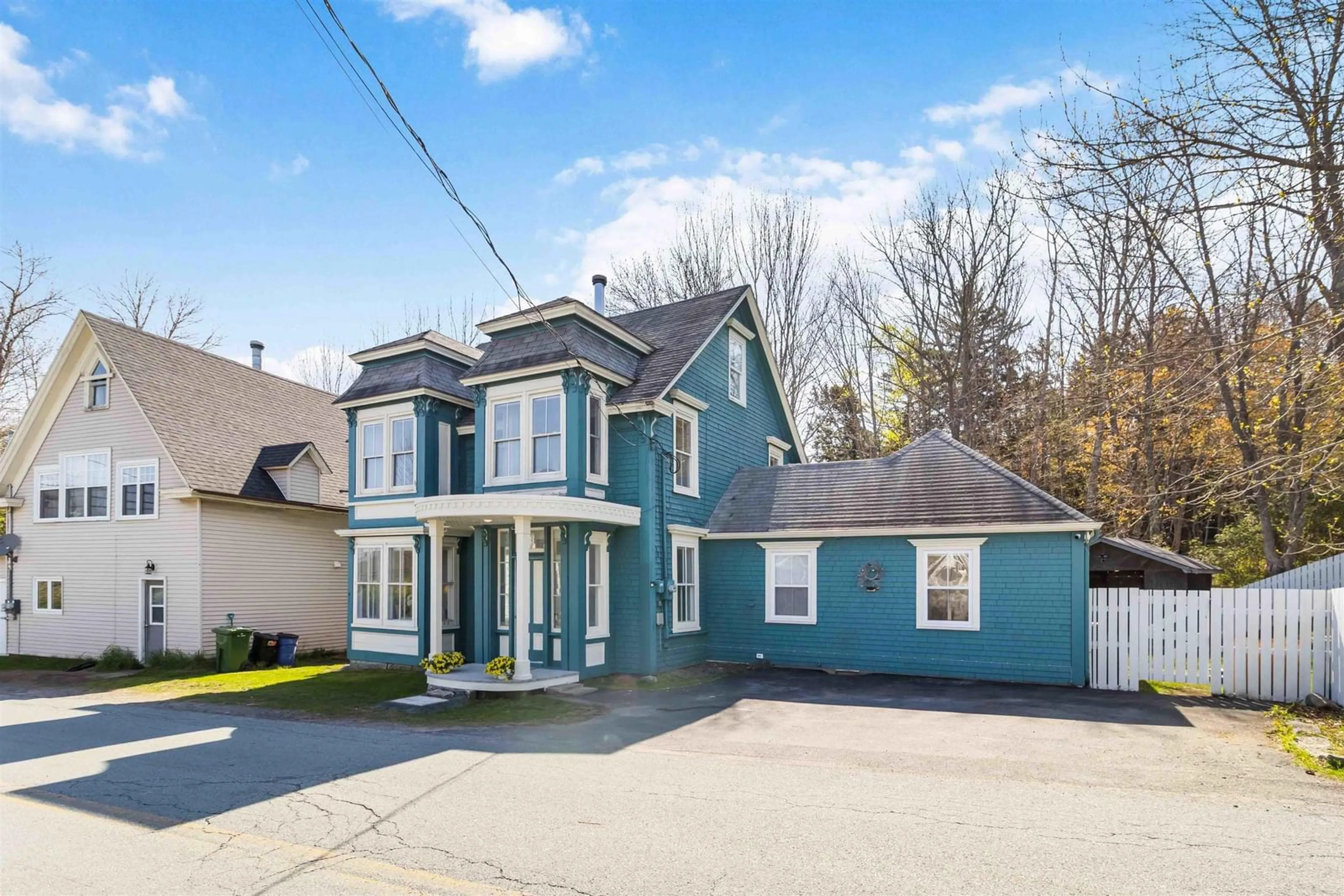 Home with vinyl exterior material, street for 2296 Conquerall Rd, Conquerall Bank Nova Scotia B4V 0J7