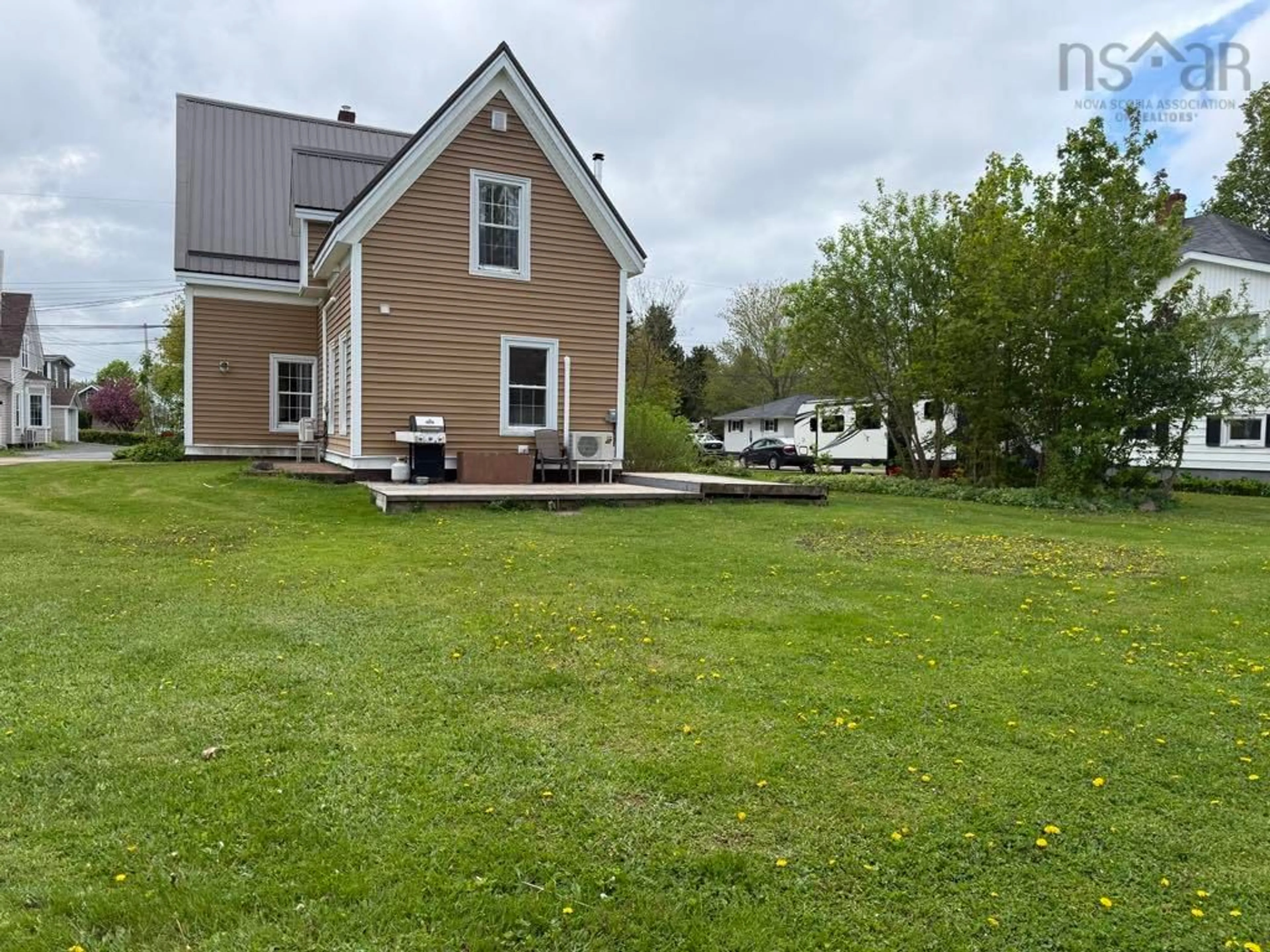 Unknown for 115 James Street, Oxford Nova Scotia B0M 1P0