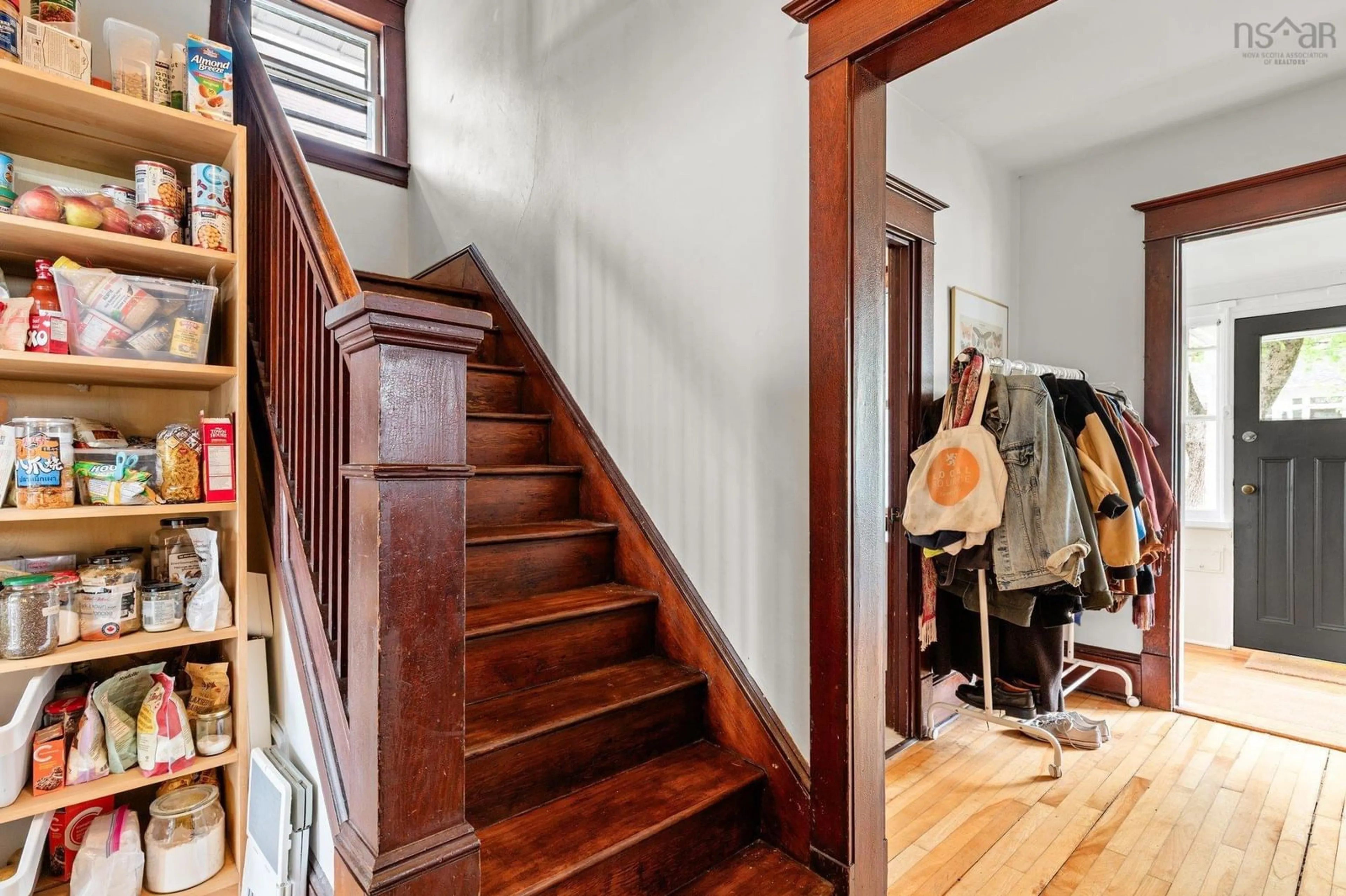 Unknown for 6266 Willow St, Halifax Nova Scotia B3L 1N9