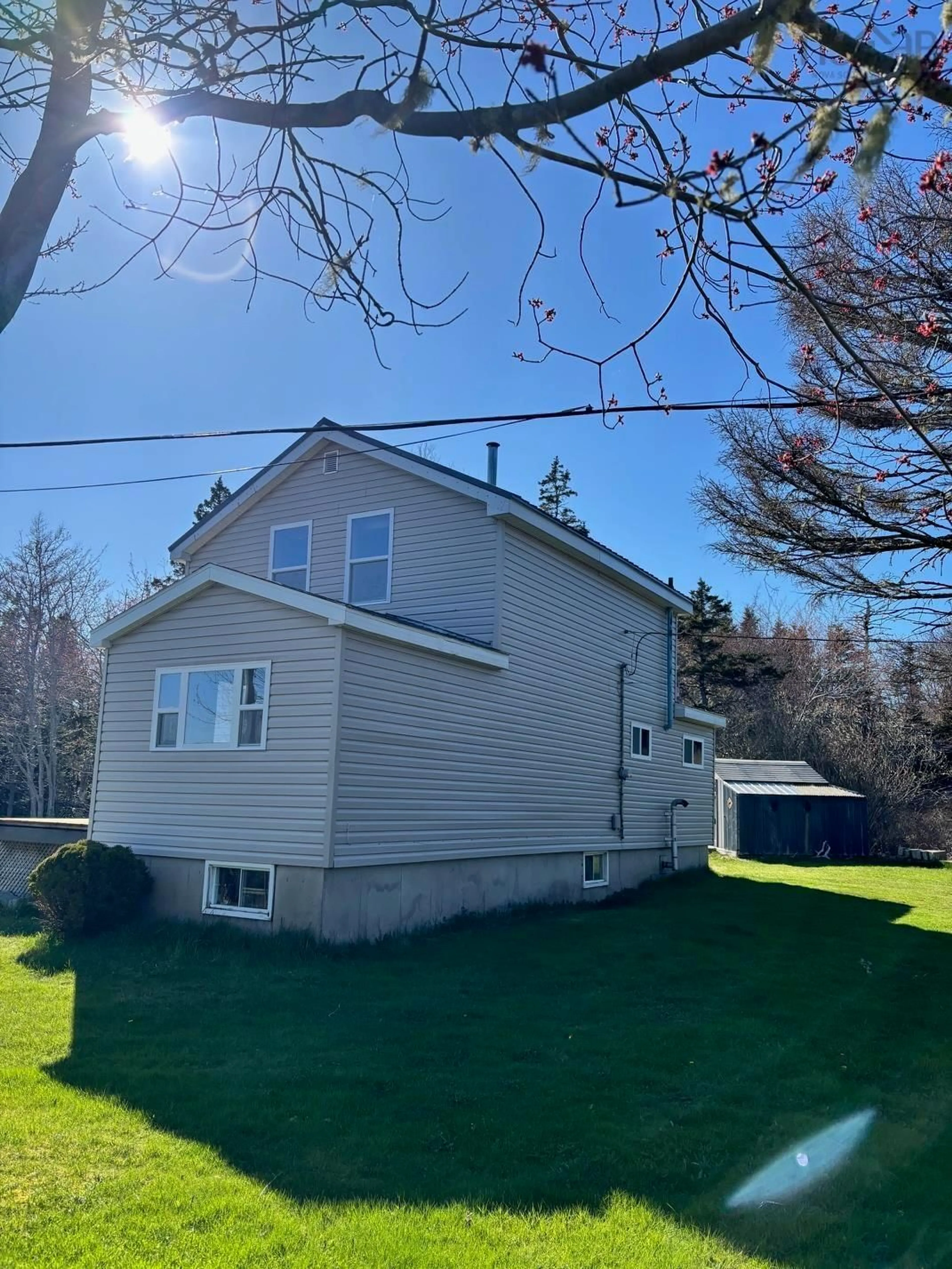 Home with vinyl exterior material, street for 28111 Highway, Moosehead Nova Scotia B0J 2K0