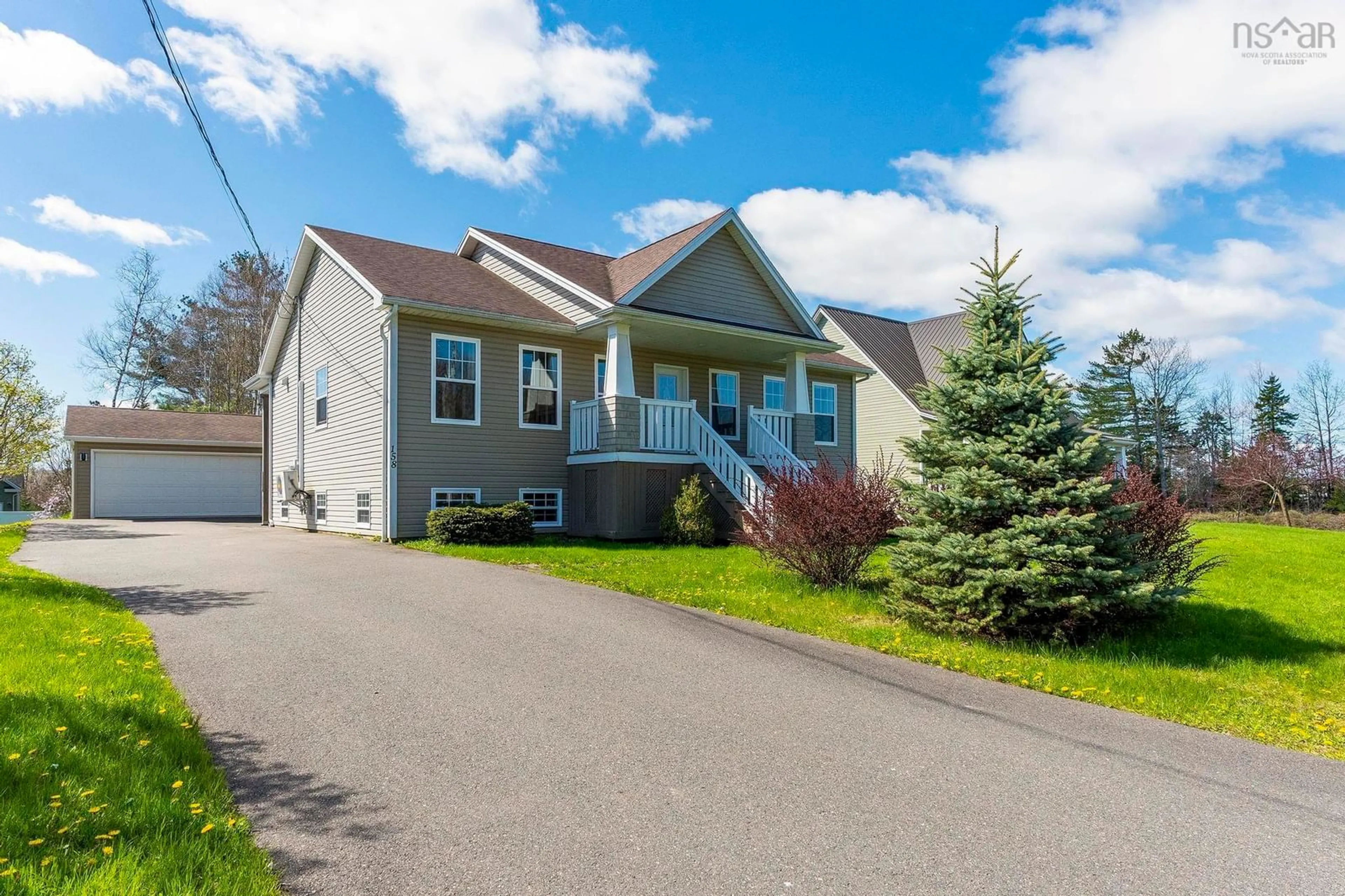 Home with vinyl exterior material, street for 158 Upham Dr, Truro Nova Scotia B2N 0E3