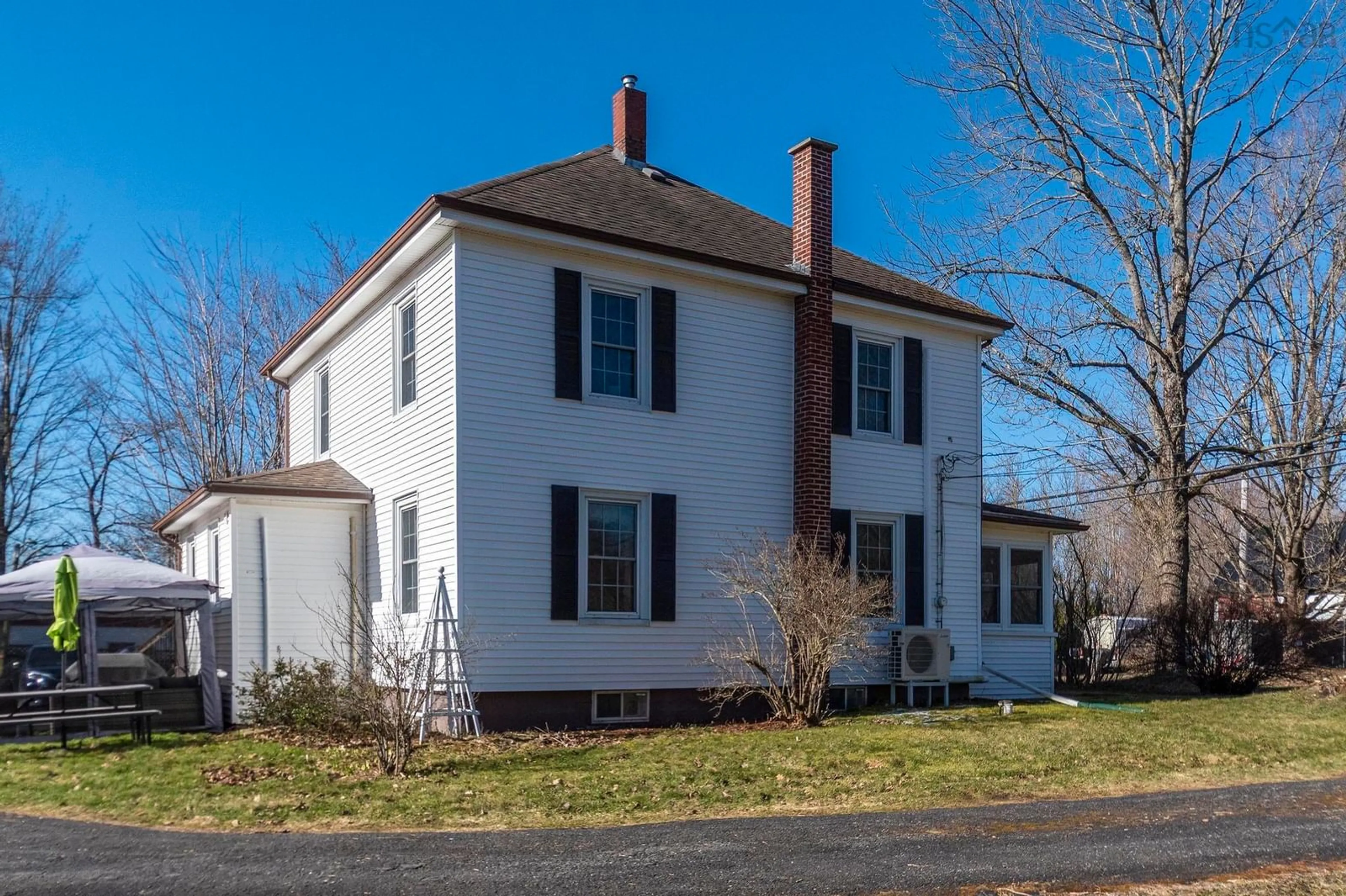 Home with brick exterior material, street for 804 Windermere Rd, South Berwick Nova Scotia B0P 1E0