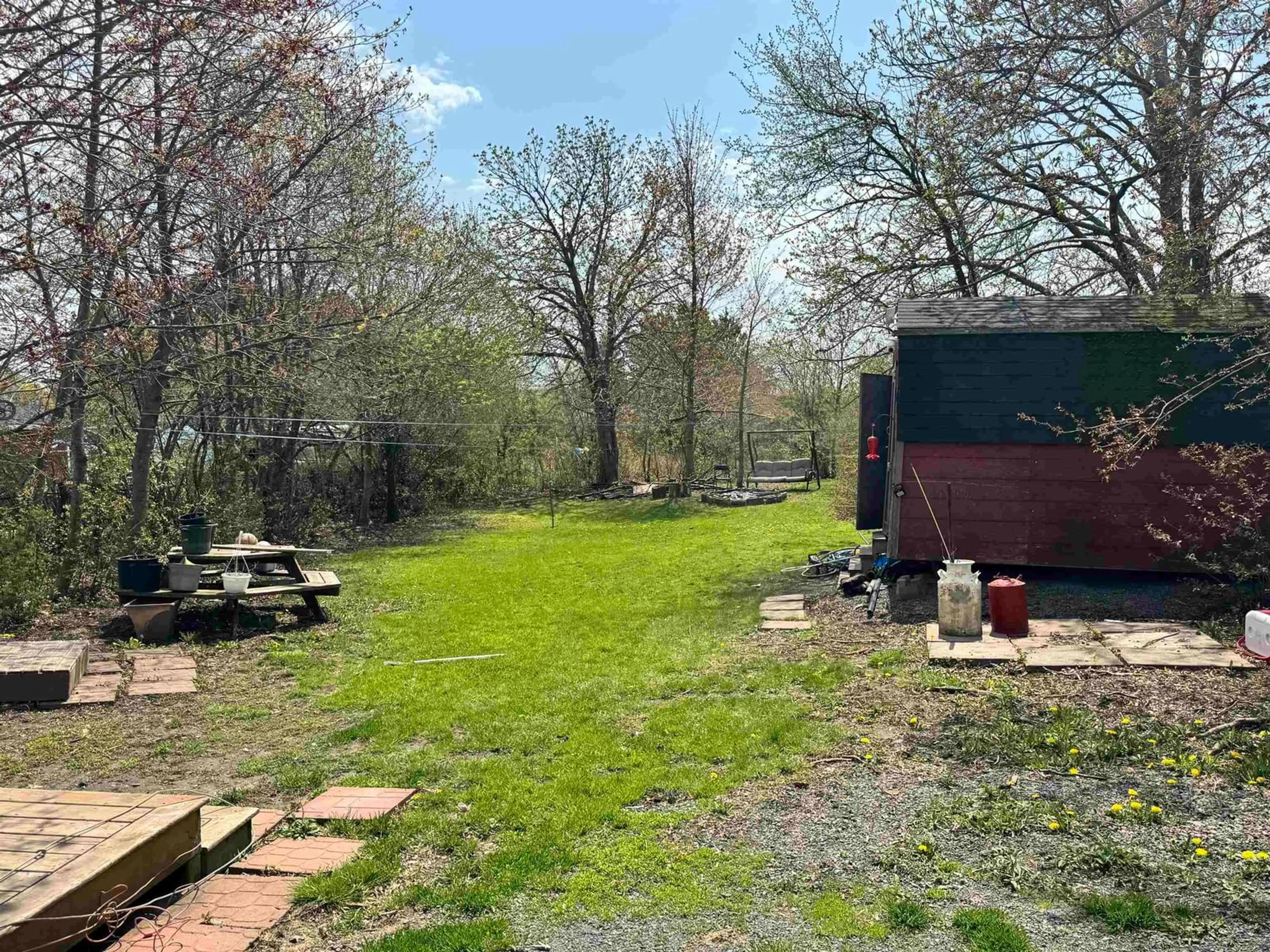 A pic from outside/outdoor area/front of a property/back of a property/a pic from drone, unknown for 2045 College, Westville Nova Scotia B0K 2A0