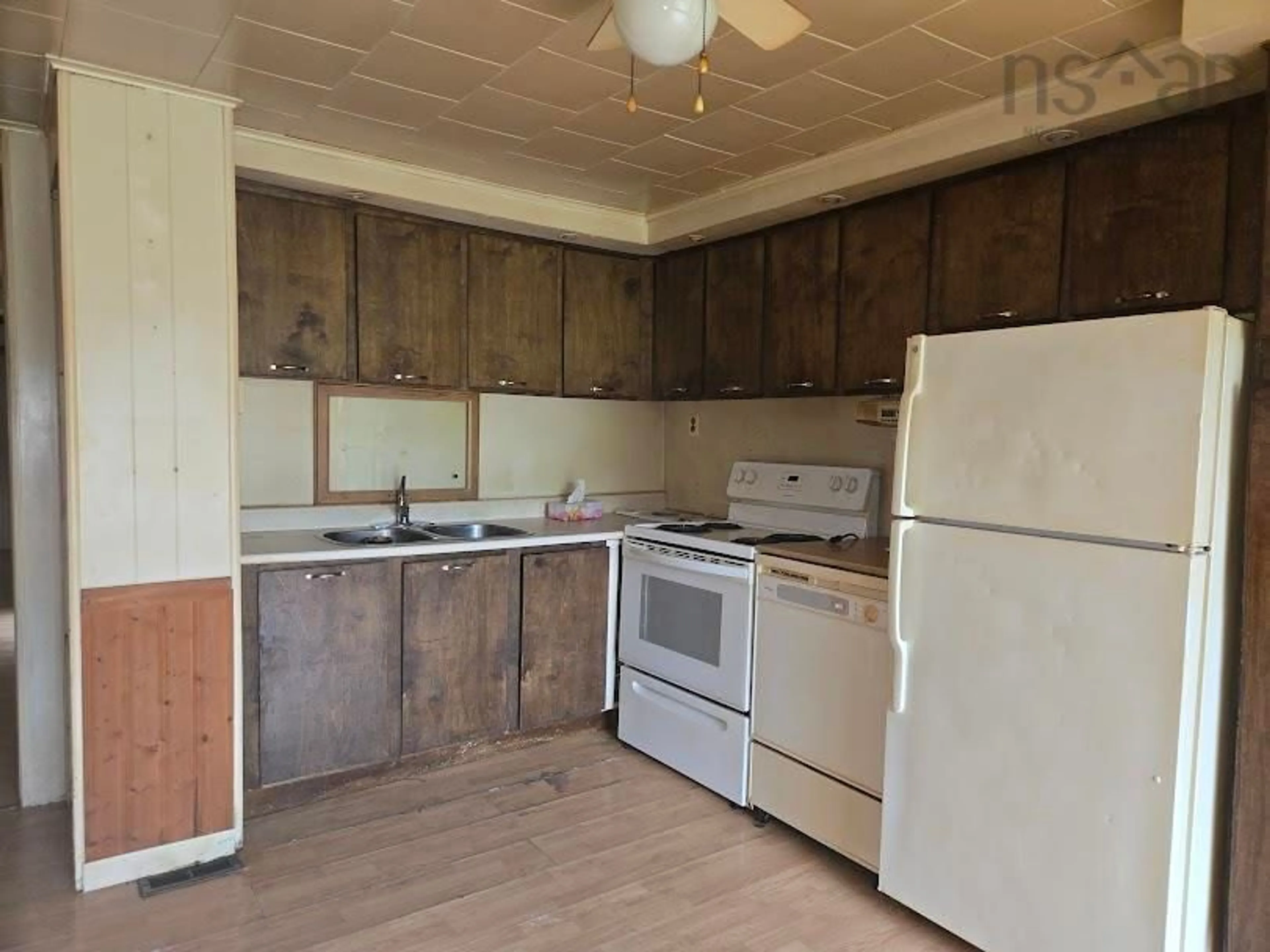 Standard kitchen, unknown for 314 Cooper Rd, Tatamagouche Nova Scotia B0K 1V0