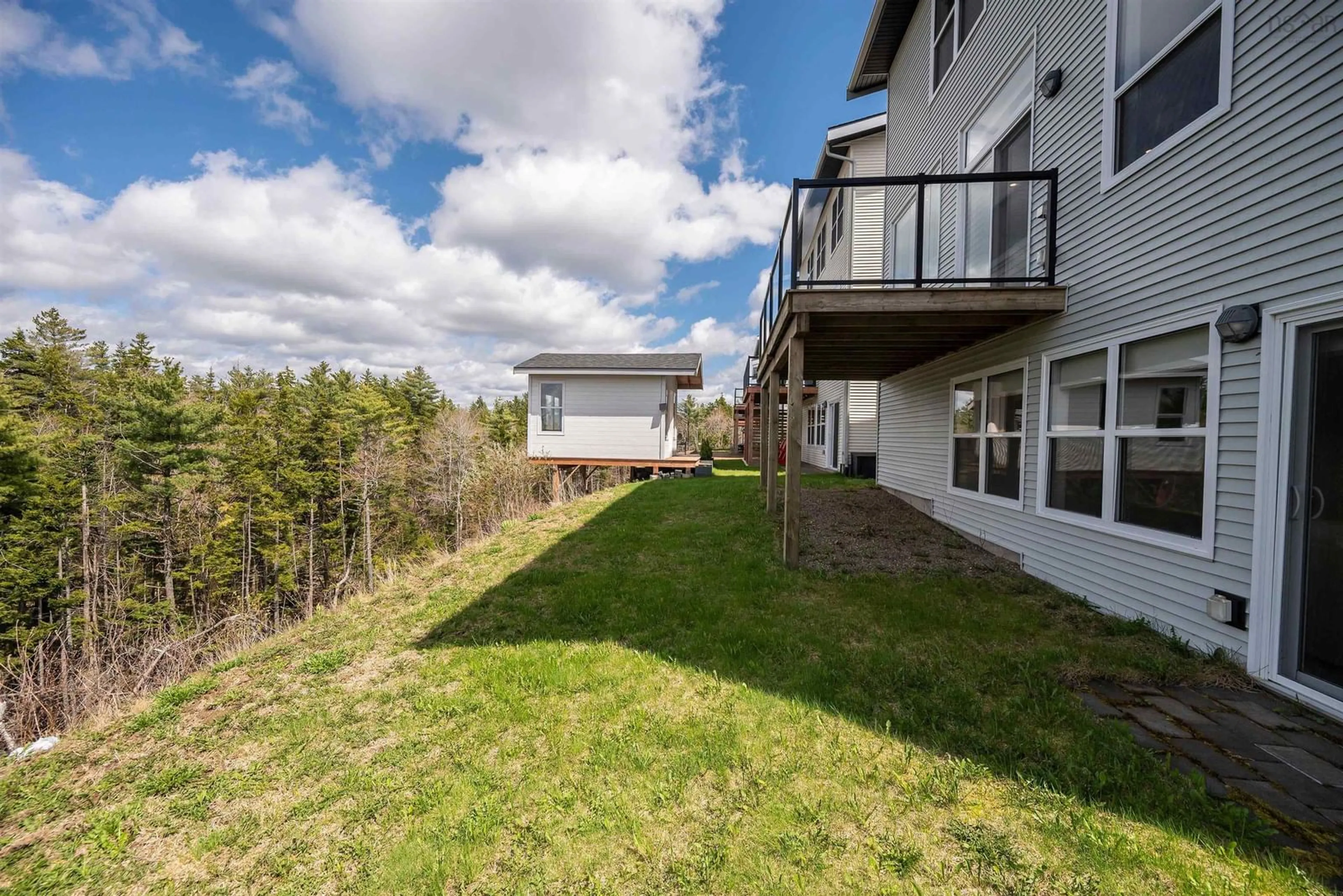 Patio, mountain view for 175 Cutter Dr, Halifax Nova Scotia B3M 0M7