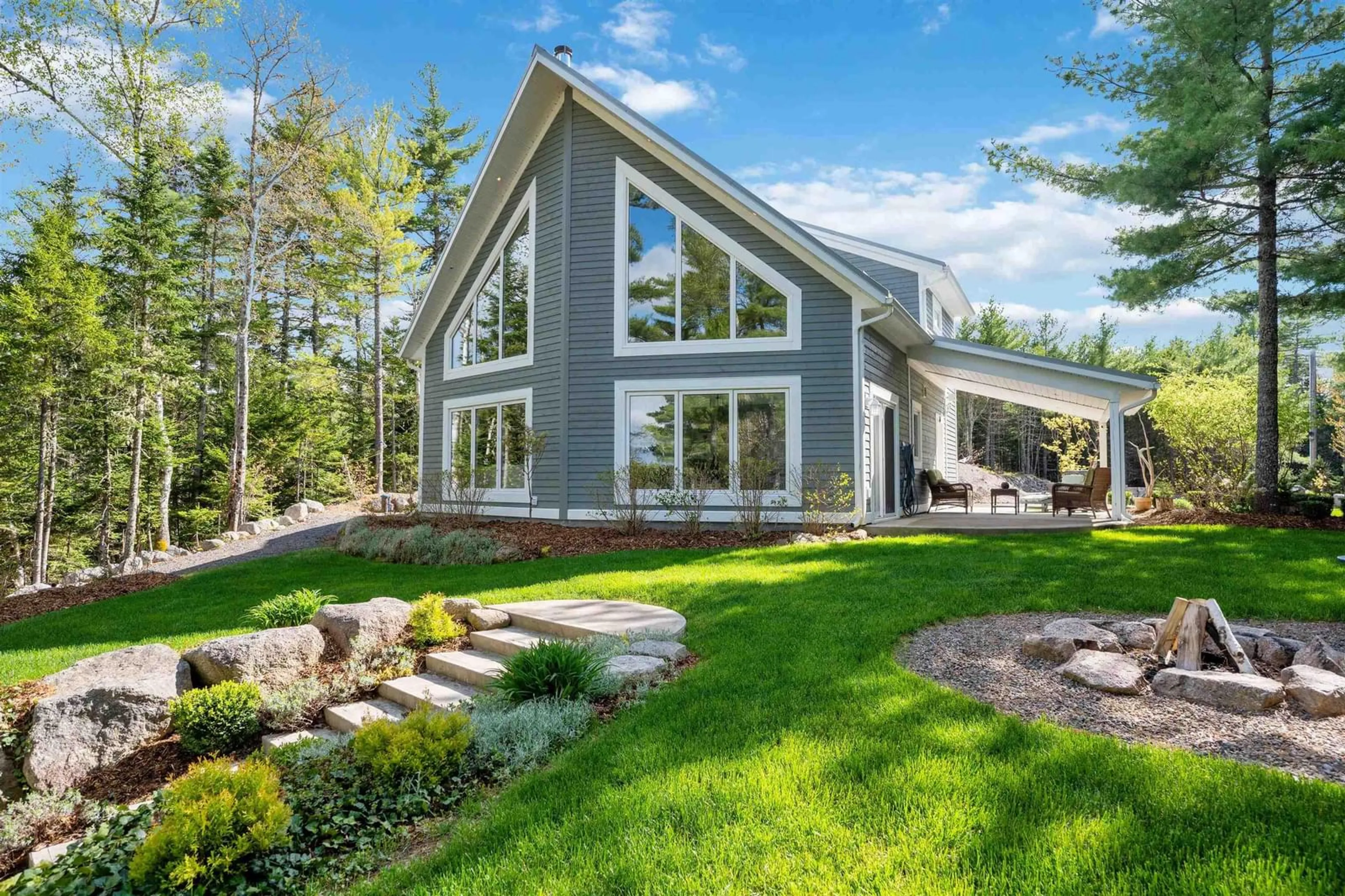 Home with vinyl exterior material, unknown for 543 Loon Lake Dr, Lake Paul Nova Scotia B0P 1C0