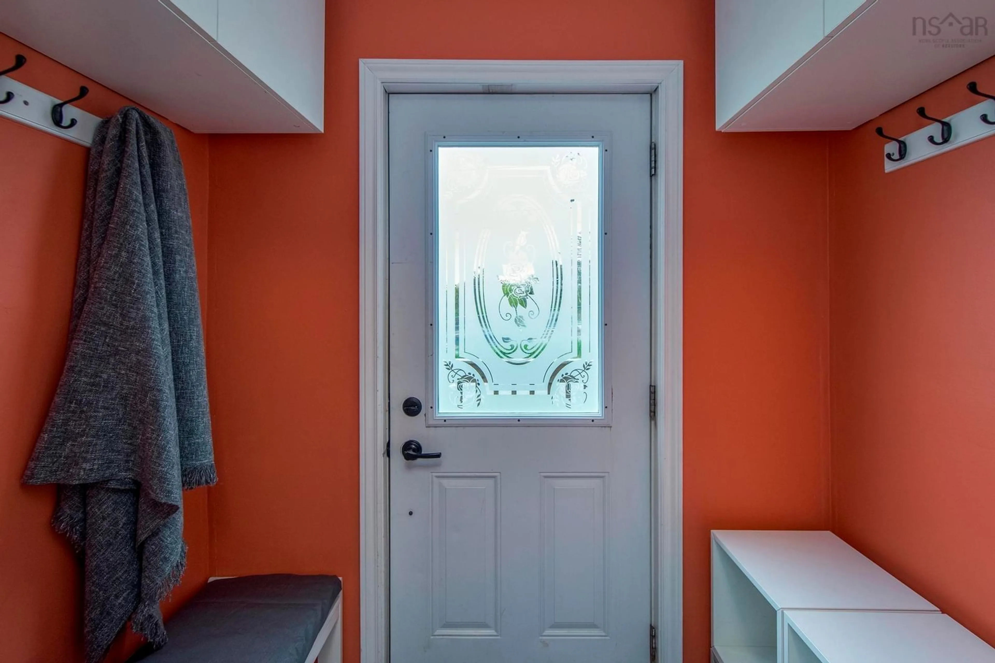 Indoor entryway for 79 School Ave, Halifax Nova Scotia B3N 2E1