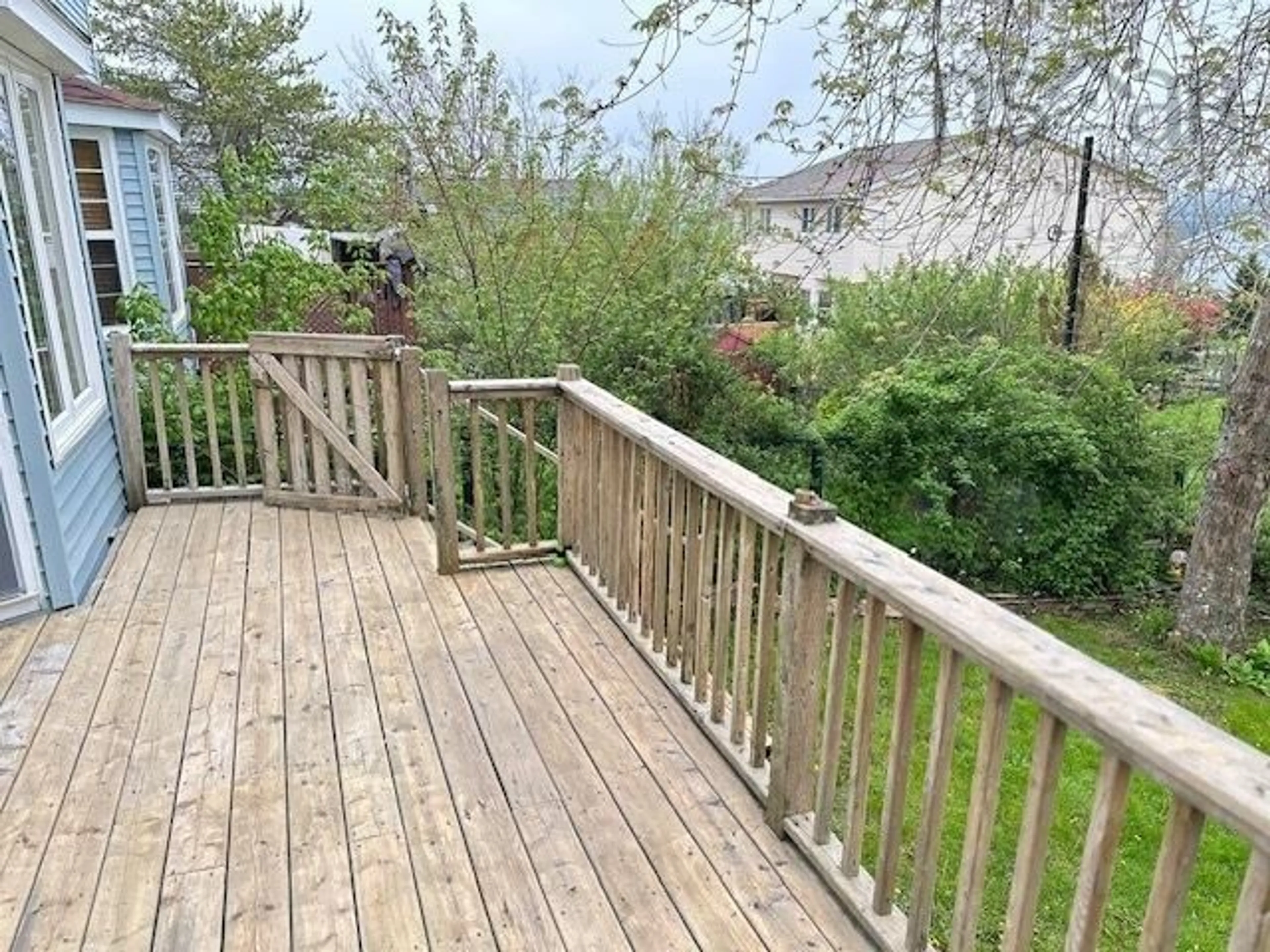 Patio, water/lake/river/ocean view for 133 Roy Cres, Bedford Nova Scotia B4A 3J6