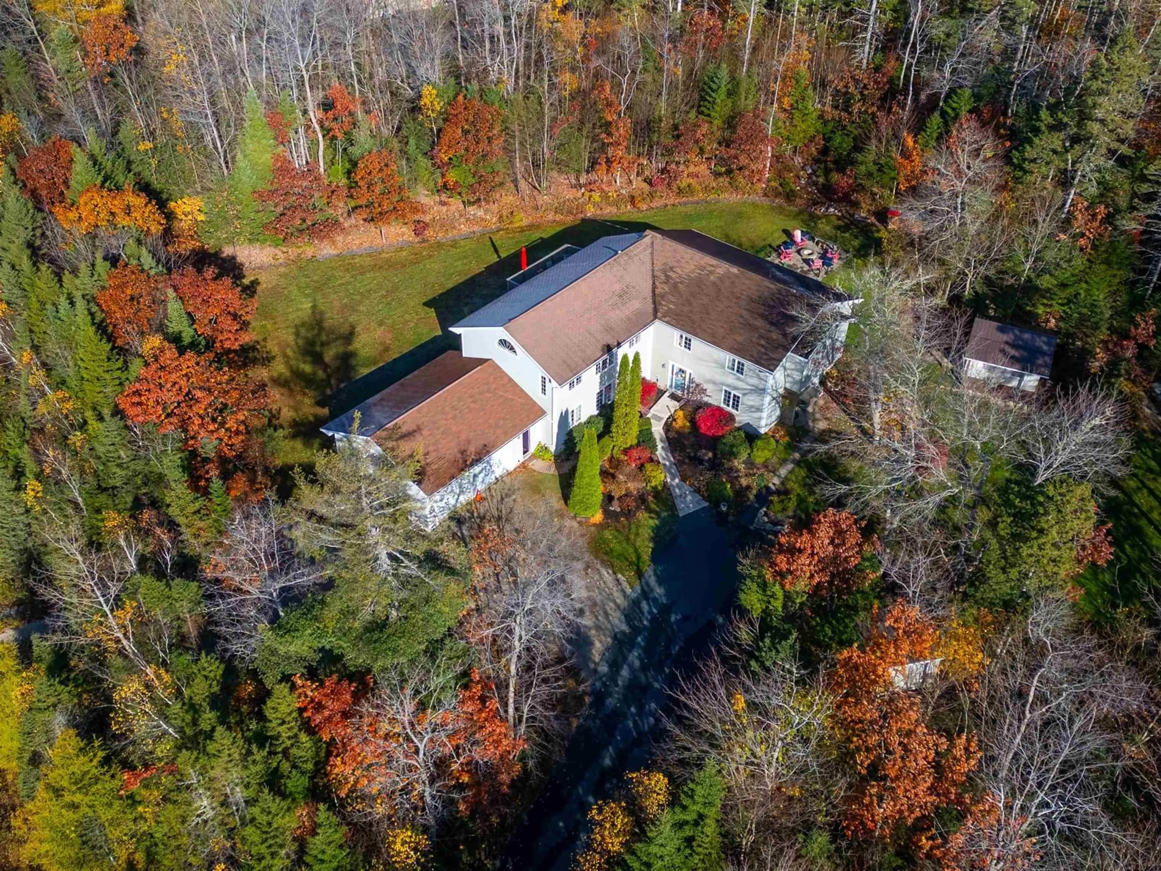 A pic from outside/outdoor area/front of a property/back of a property/a pic from drone, unknown for 6 Sherwood Dr, Stillwater Lake Nova Scotia B3Z 1G9