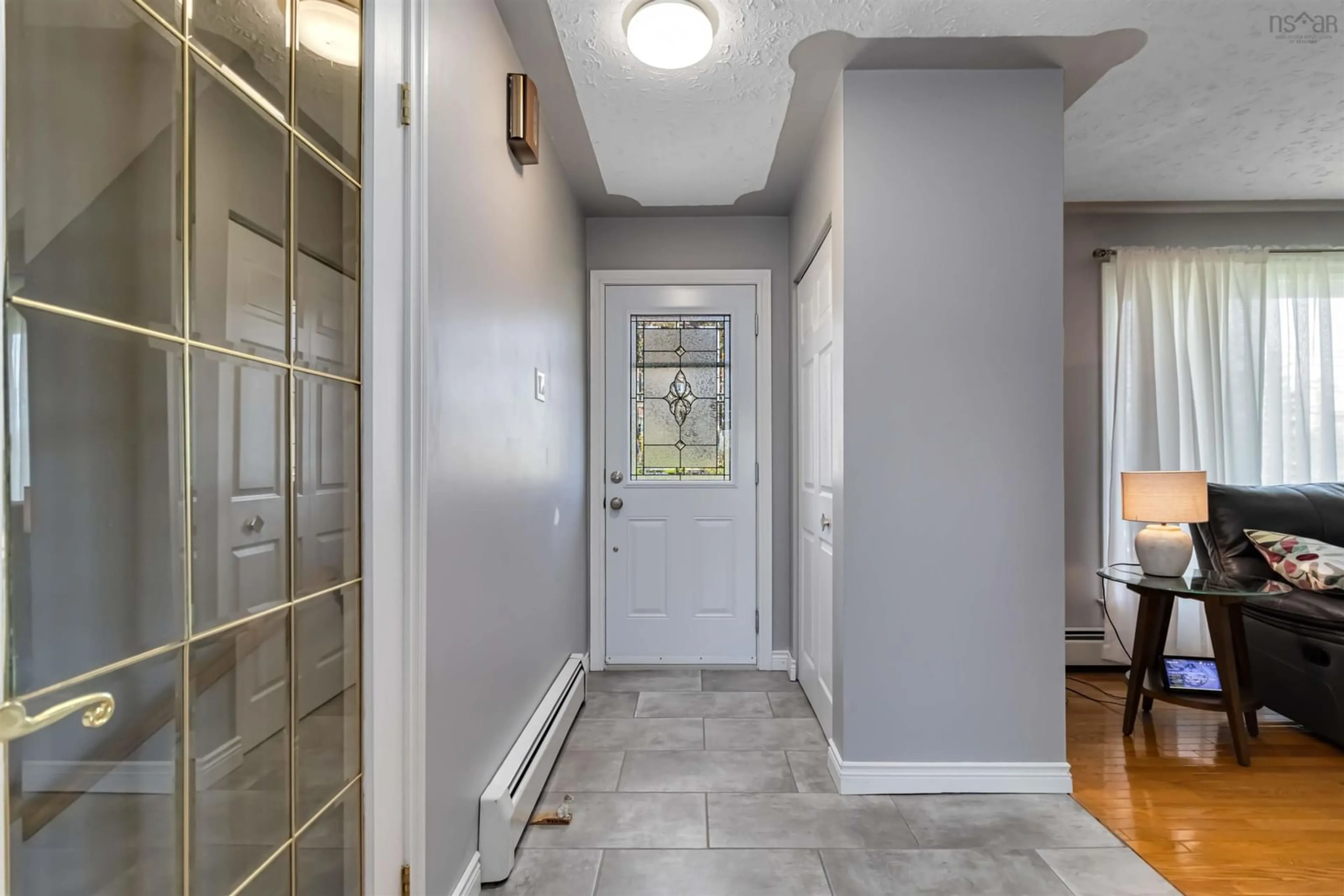 Indoor entryway for 65 Judy Ave, Lower Sackville Nova Scotia B4E 1T4