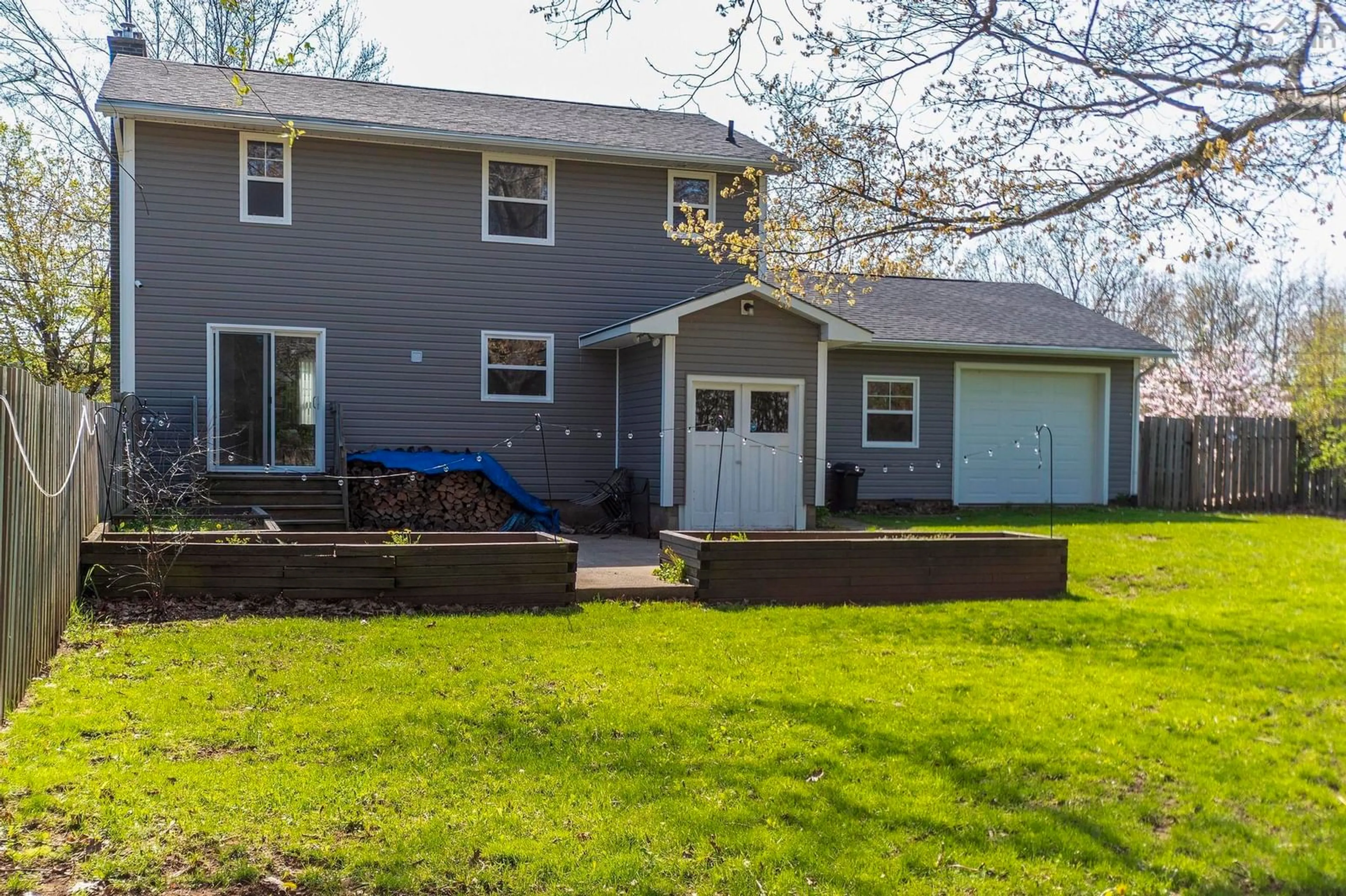 Home with vinyl exterior material, street for 9306 Highway 10, Nictaux Nova Scotia B0S 1P0