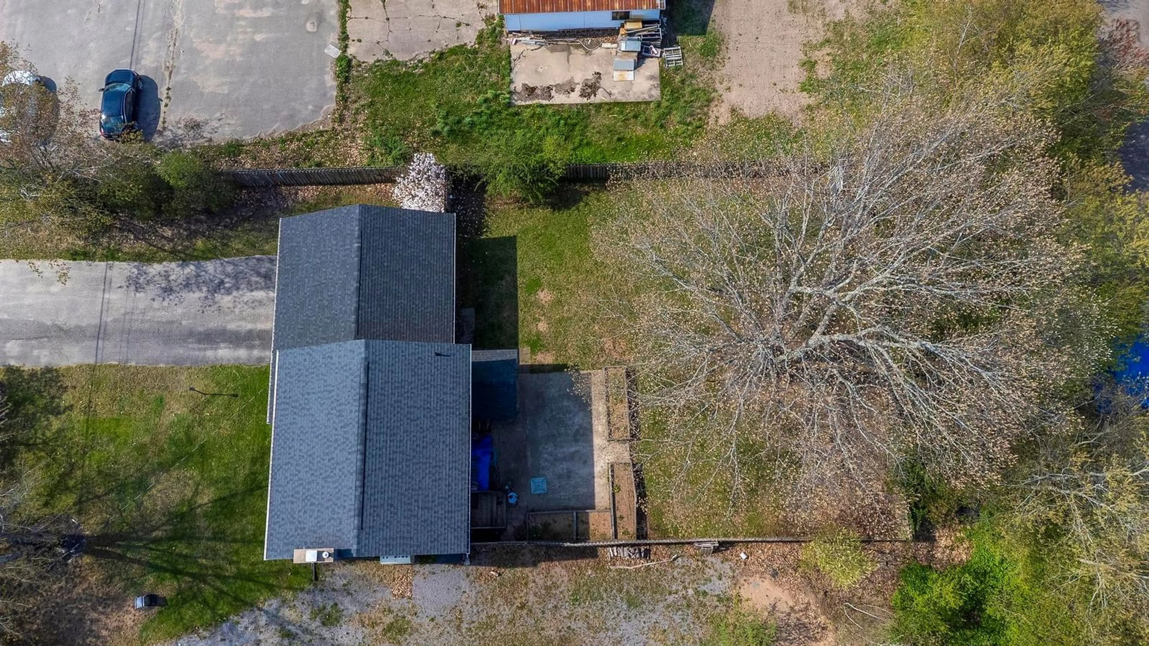A pic from outside/outdoor area/front of a property/back of a property/a pic from drone, street for 9306 Highway 10, Nictaux Nova Scotia B0S 1P0