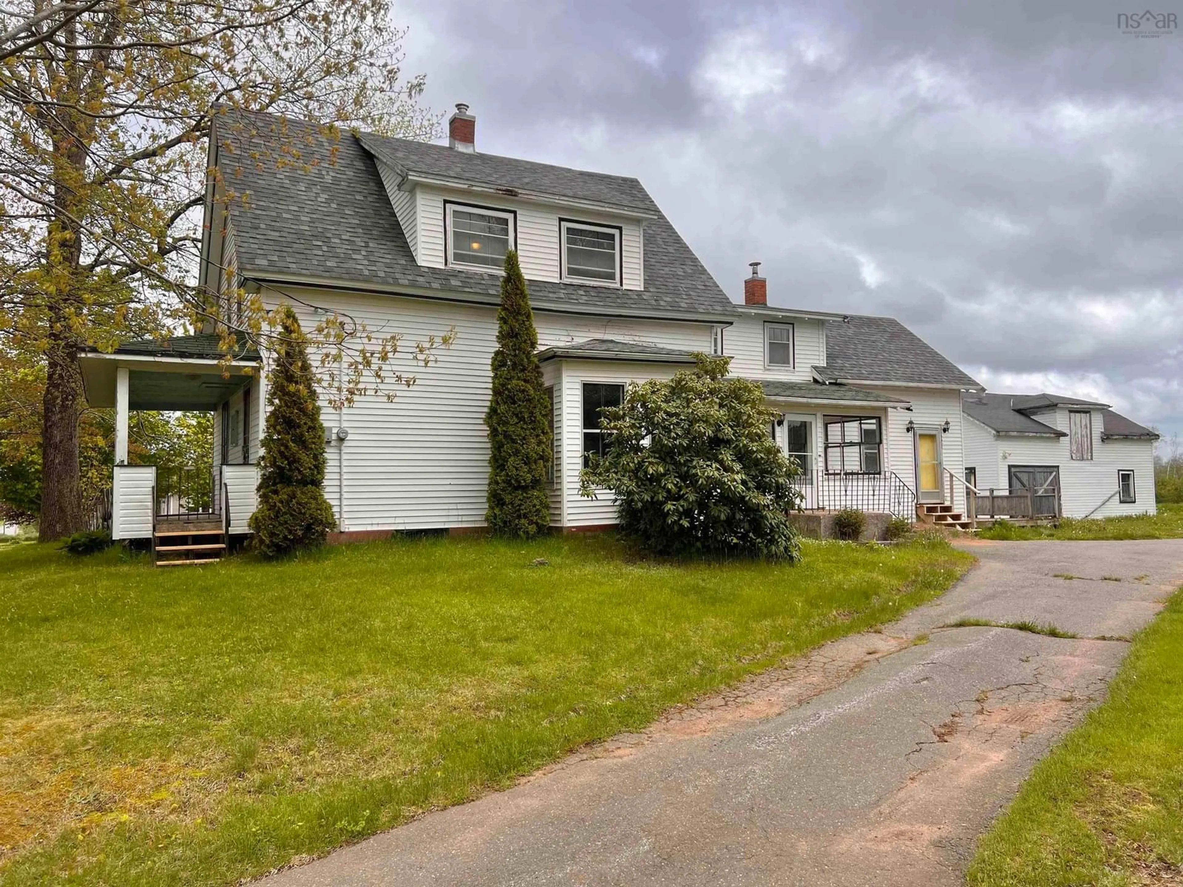 A pic from outside/outdoor area/front of a property/back of a property/a pic from drone, street for 7030 Aylesford Rd, Factorydale Nova Scotia B0P 1C0