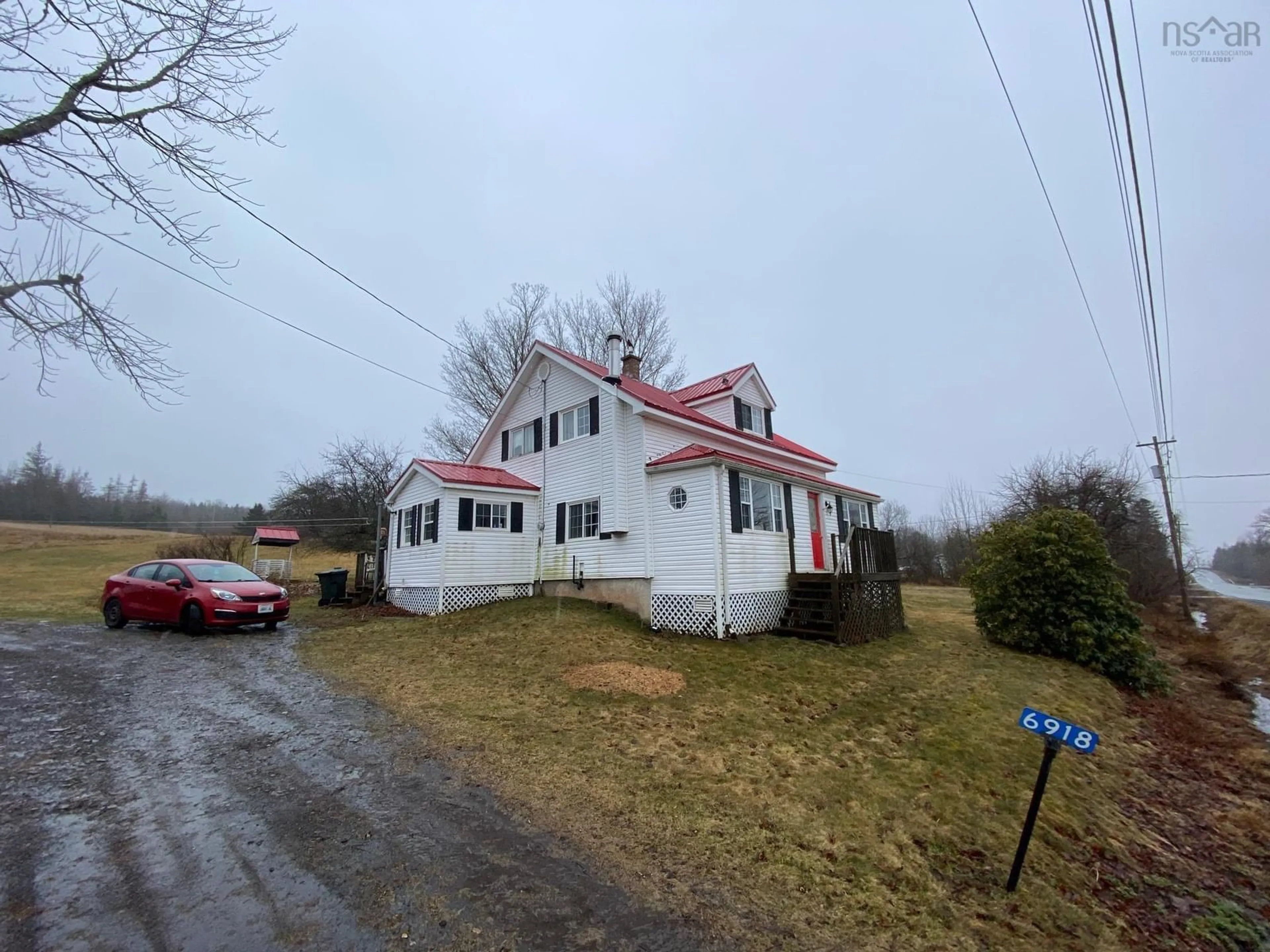 A pic from outside/outdoor area/front of a property/back of a property/a pic from drone, street for 6918 Highway 215, Lower Selma Nova Scotia B0N 1T0