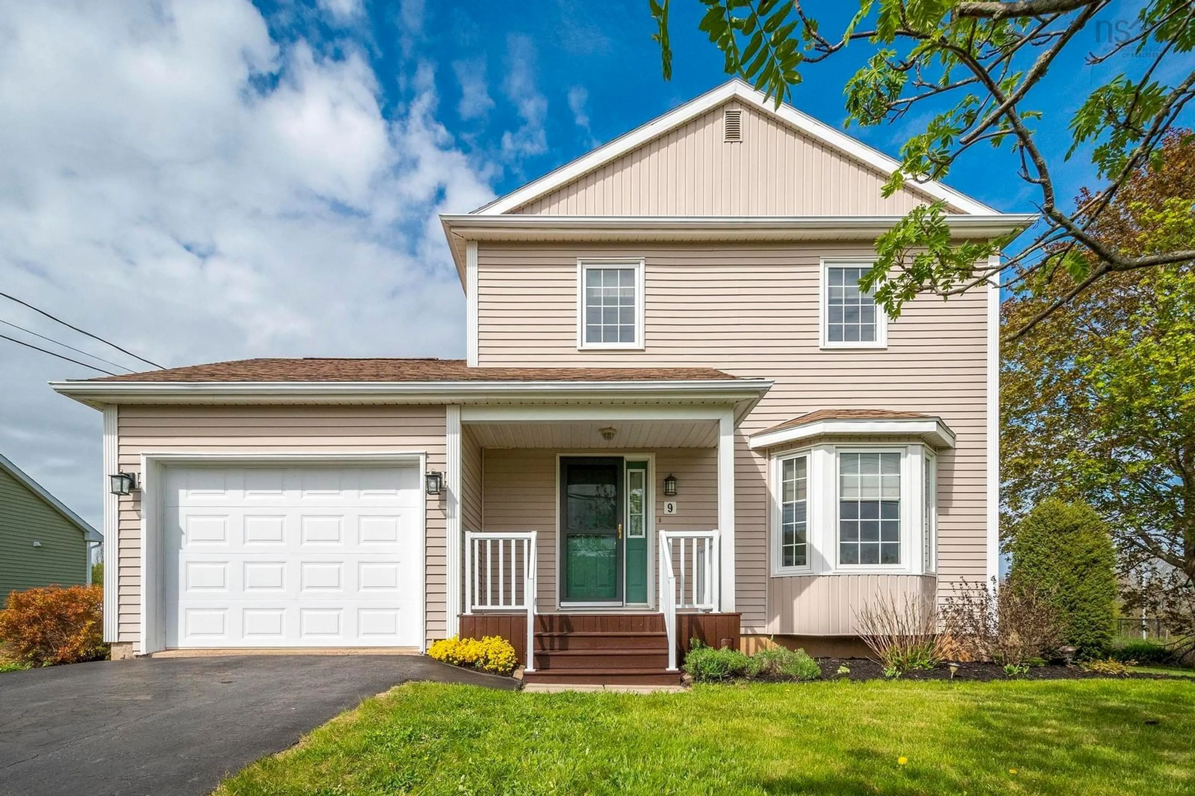 Home with vinyl exterior material, street for 9 Mill Run, Kentville Nova Scotia B4N 5G5