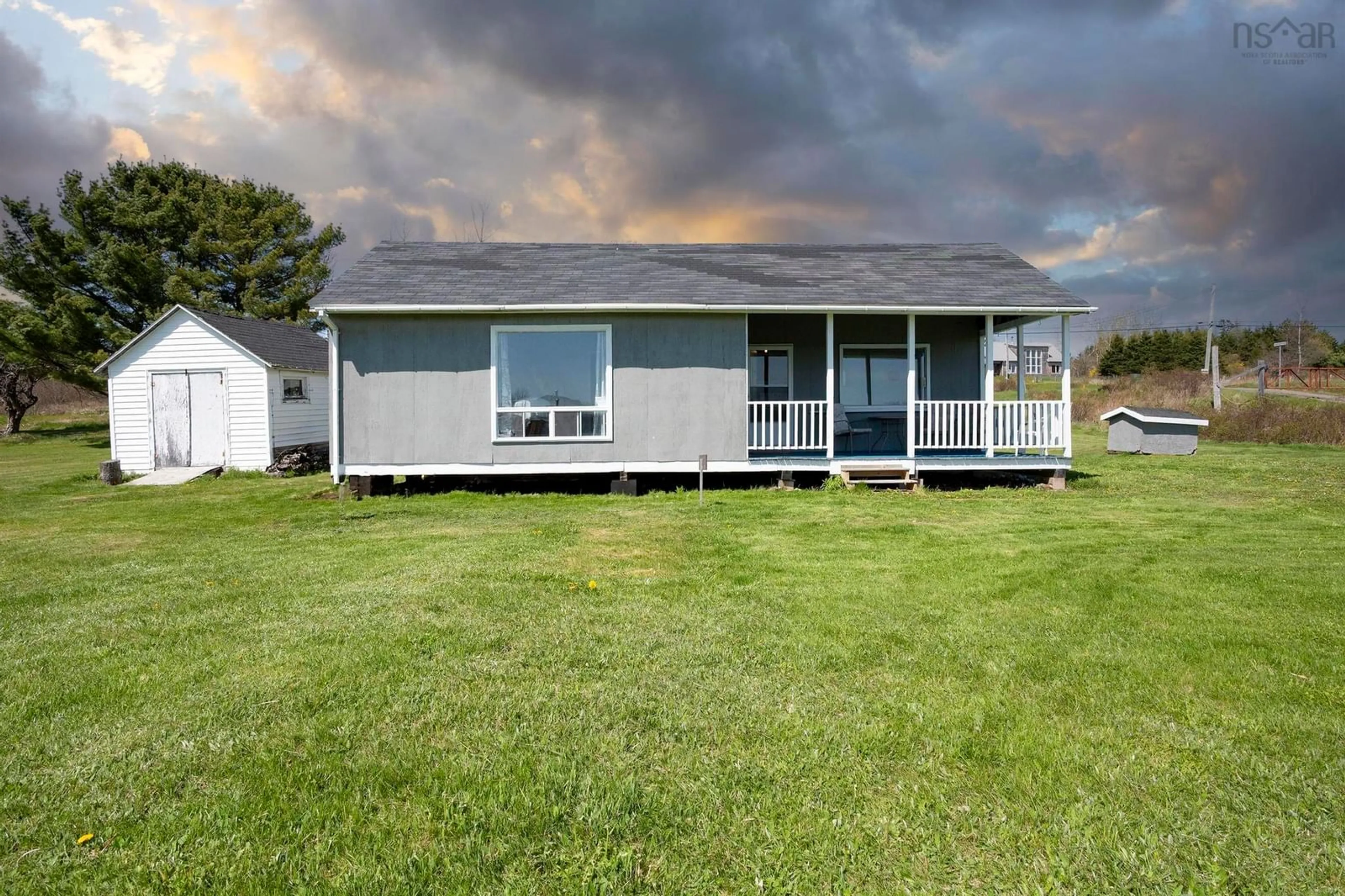 A pic from outside/outdoor area/front of a property/back of a property/a pic from drone, unknown for 432 Hwy 2, Lower Five Islands Nova Scotia B0M 1N0