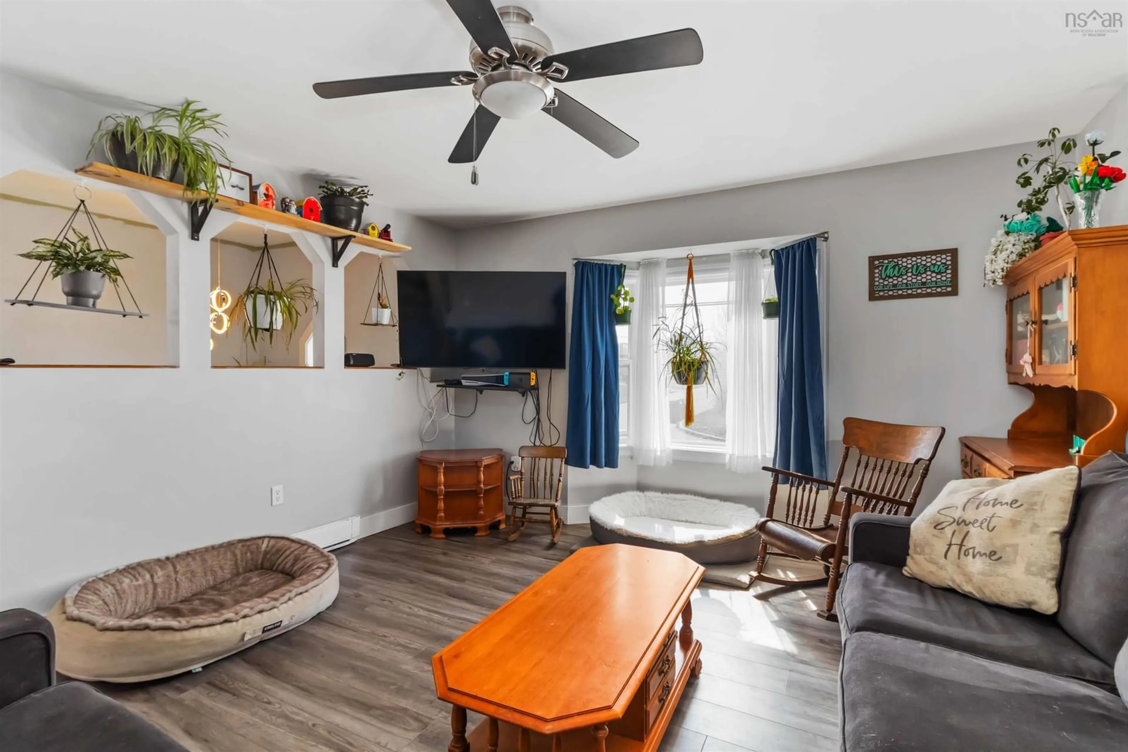 Living room with furniture, unknown for 27 Kaleigh Dr, Eastern Passage Nova Scotia B3G 1N1