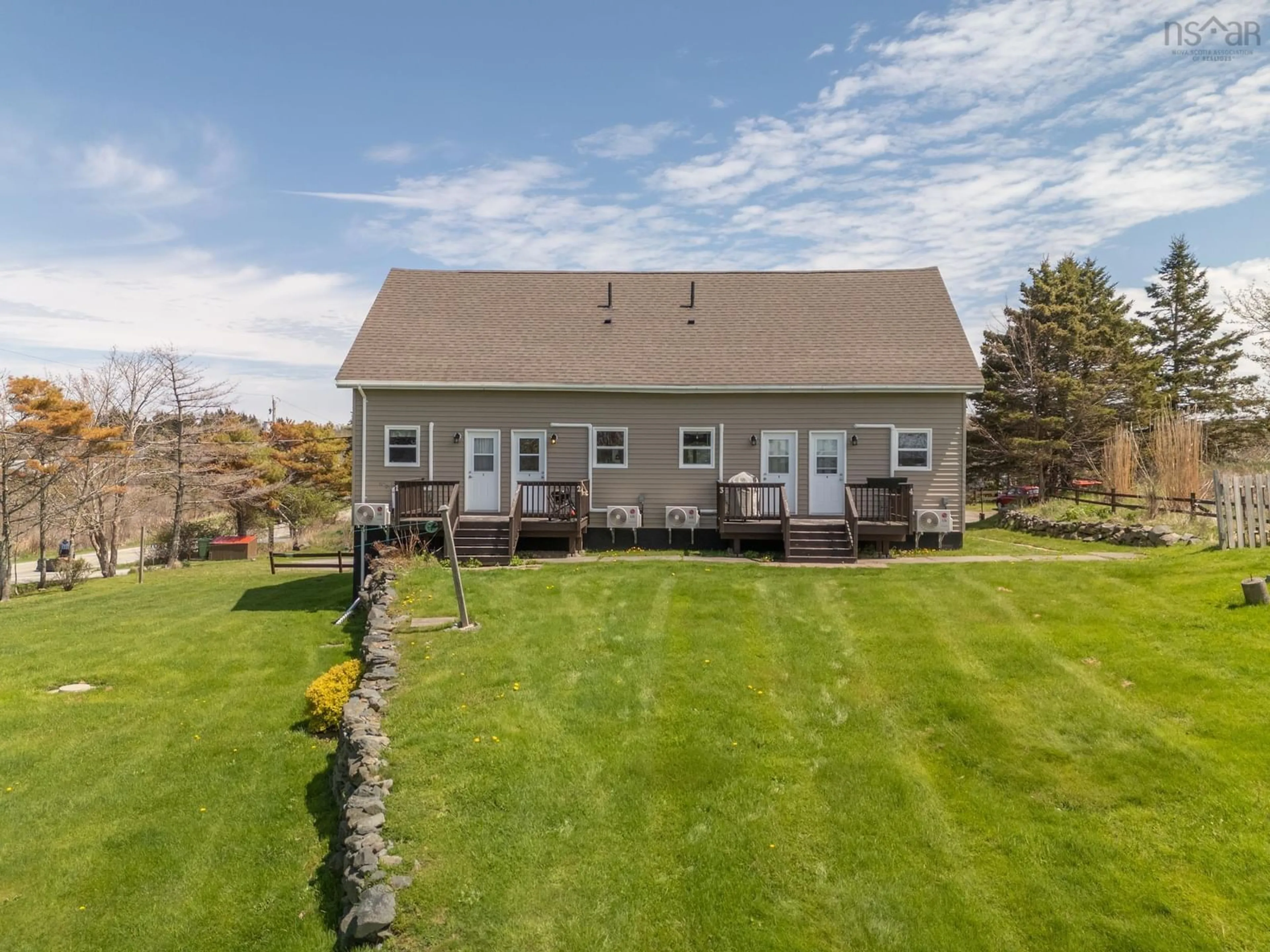 A pic from outside/outdoor area/front of a property/back of a property/a pic from drone, unknown for 10 Dearman Dr, Milton Highlands Nova Scotia B5A 5H1