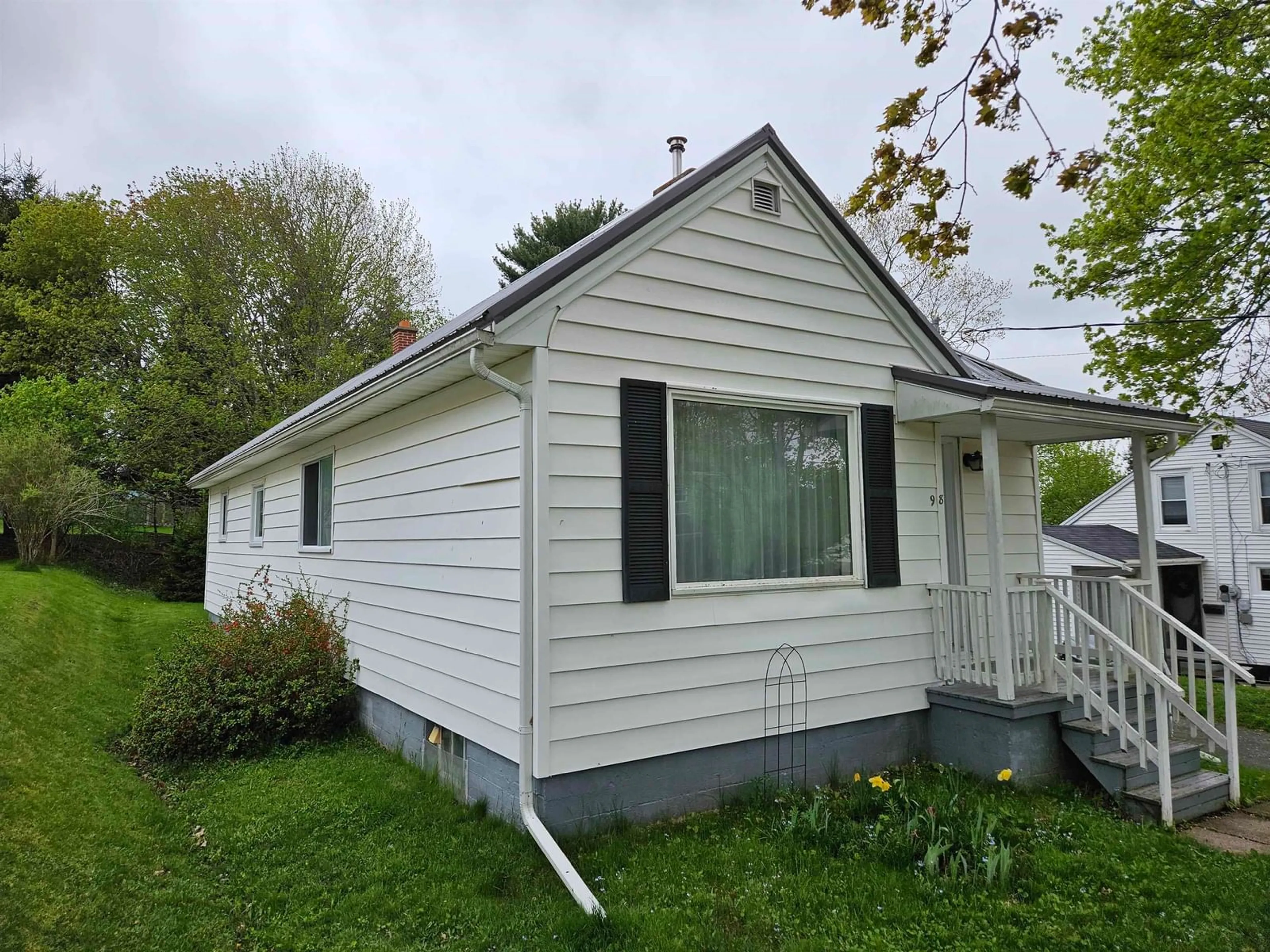 Home with vinyl exterior material, street for 98 Wood St, Truro Nova Scotia B2N 4T5