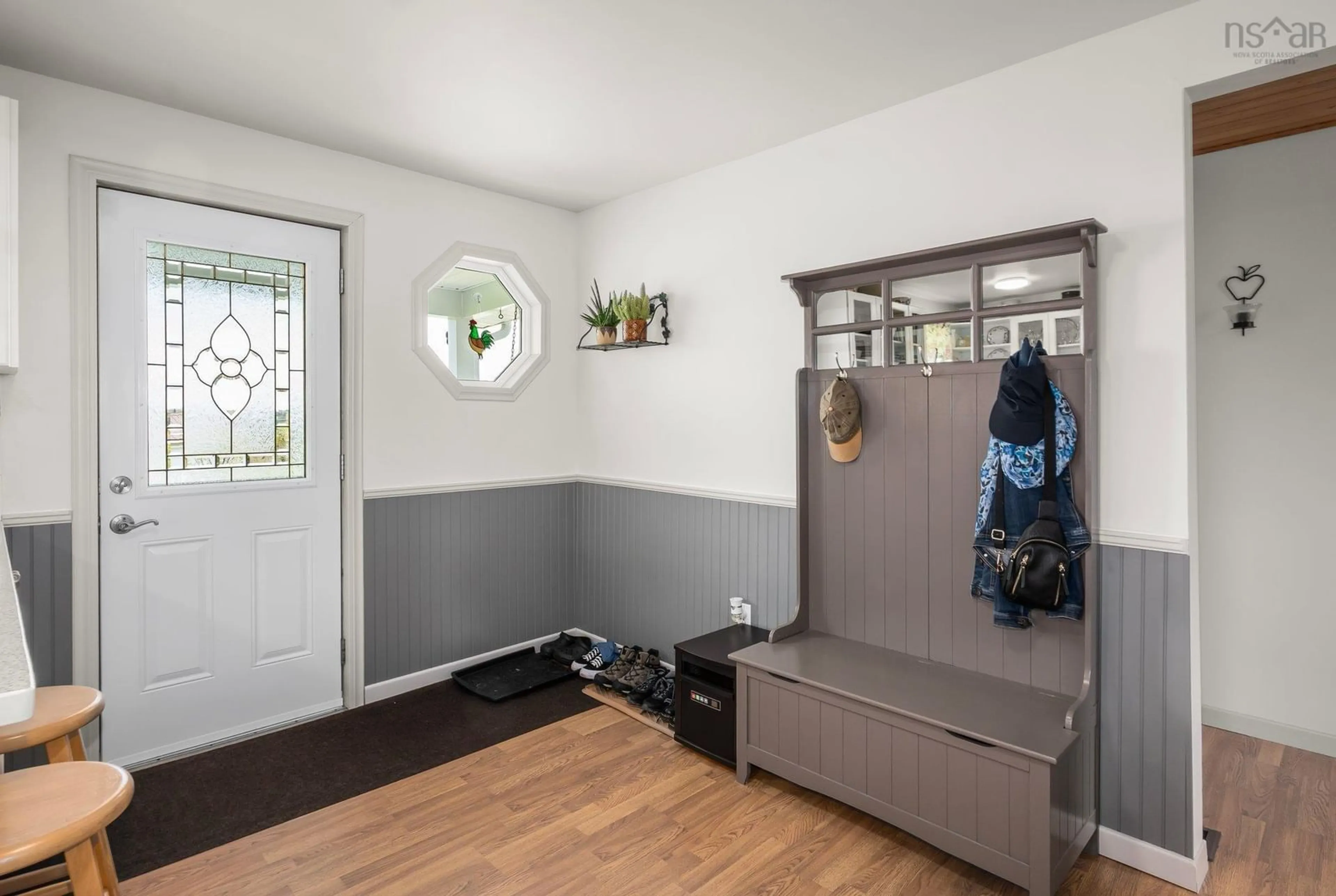 Indoor entryway for 2784 Caribou Rd, Upper Musquodoboit Nova Scotia B0N 2M0