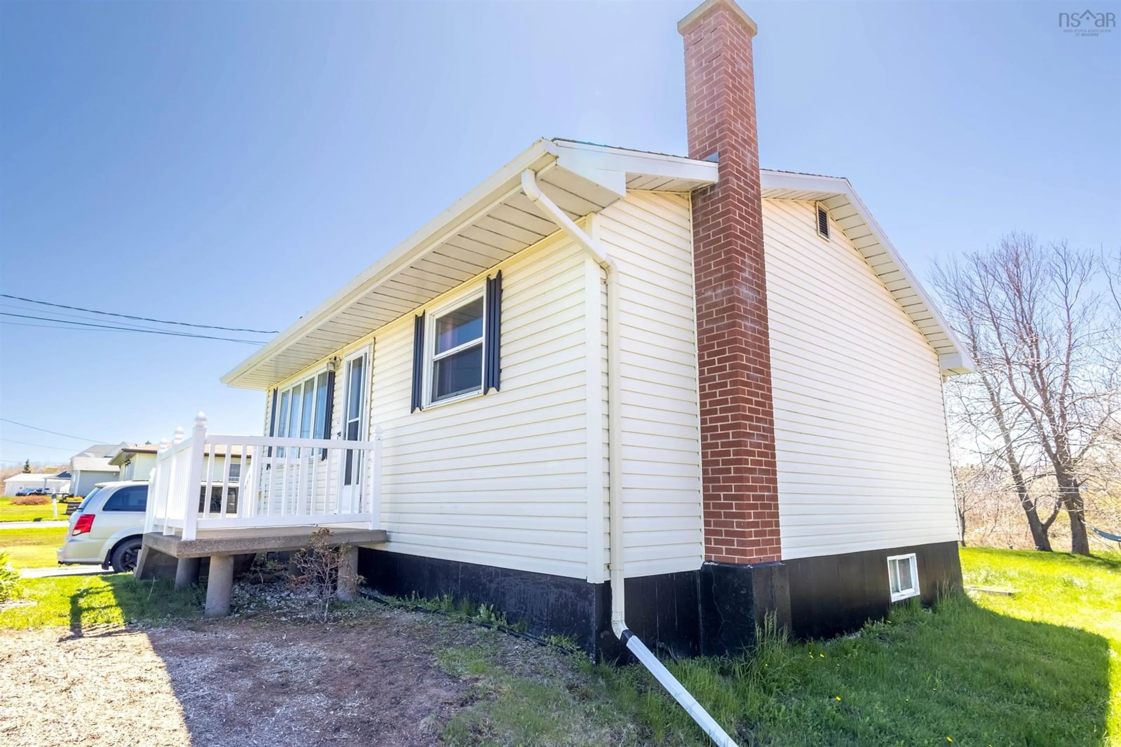 Home with vinyl exterior material, building for 2 Poloni Cres, Glace Bay Nova Scotia B1A 6G2