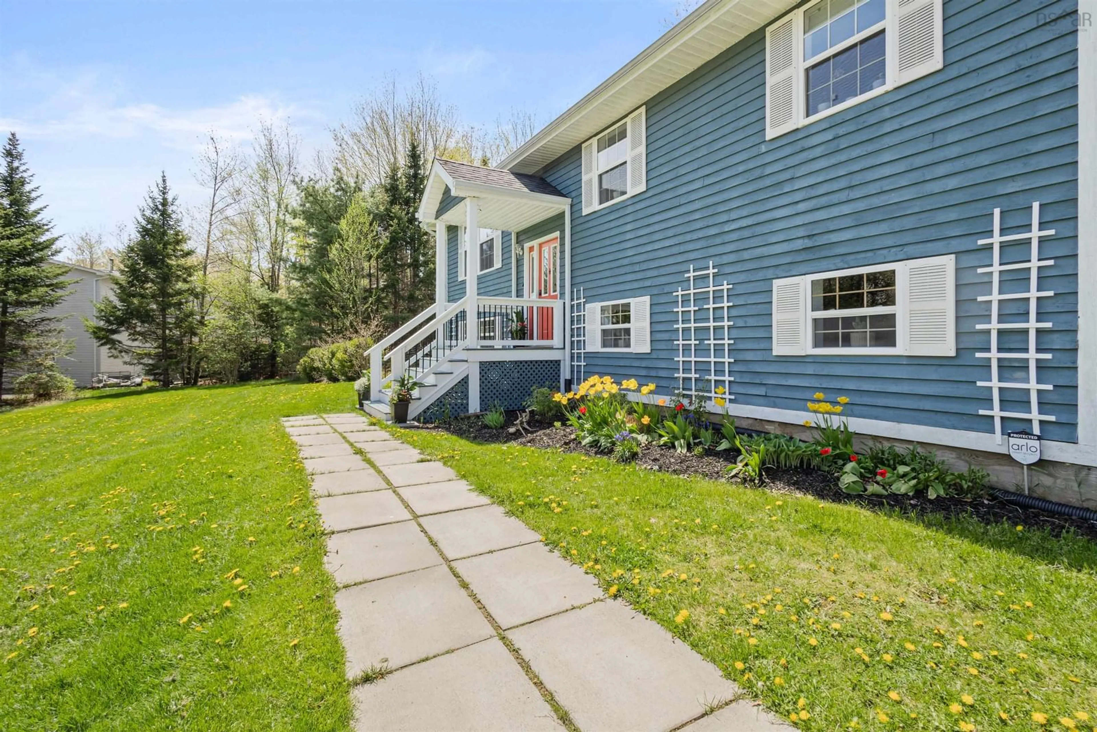 Unknown for 2 Charleswood Dr, Windsor Junction Nova Scotia B2T 1G3