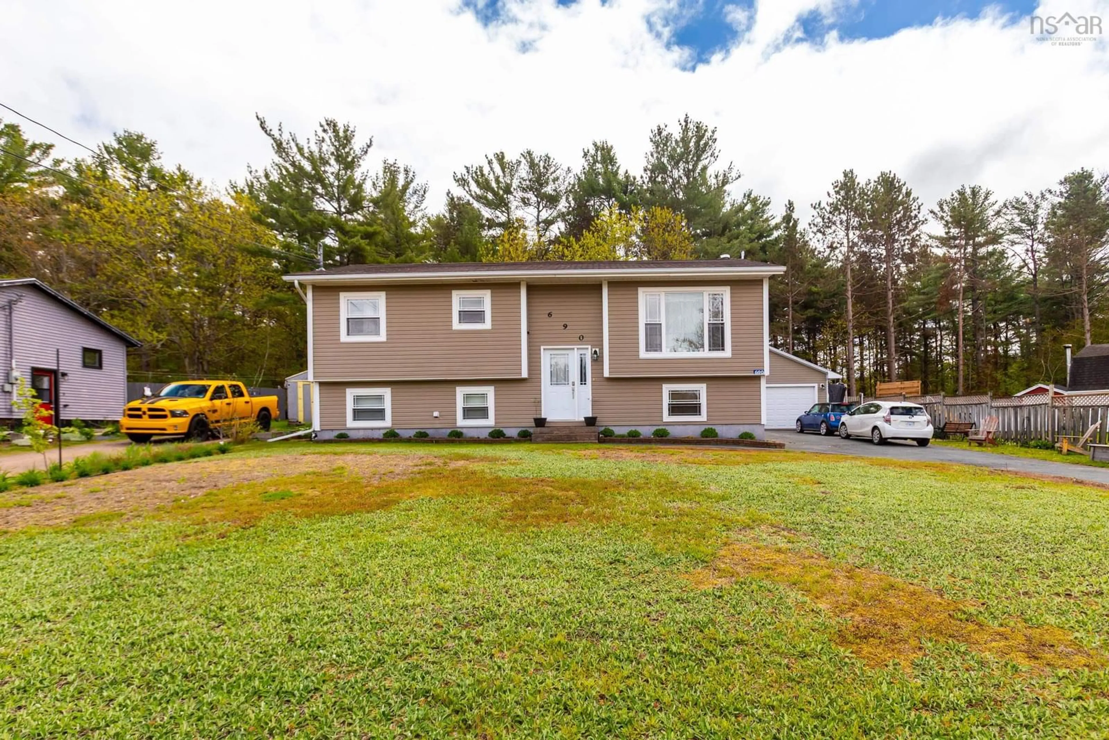 Home with vinyl exterior material, street for 690 Balser Dr, Kingston Nova Scotia B0P 1R0