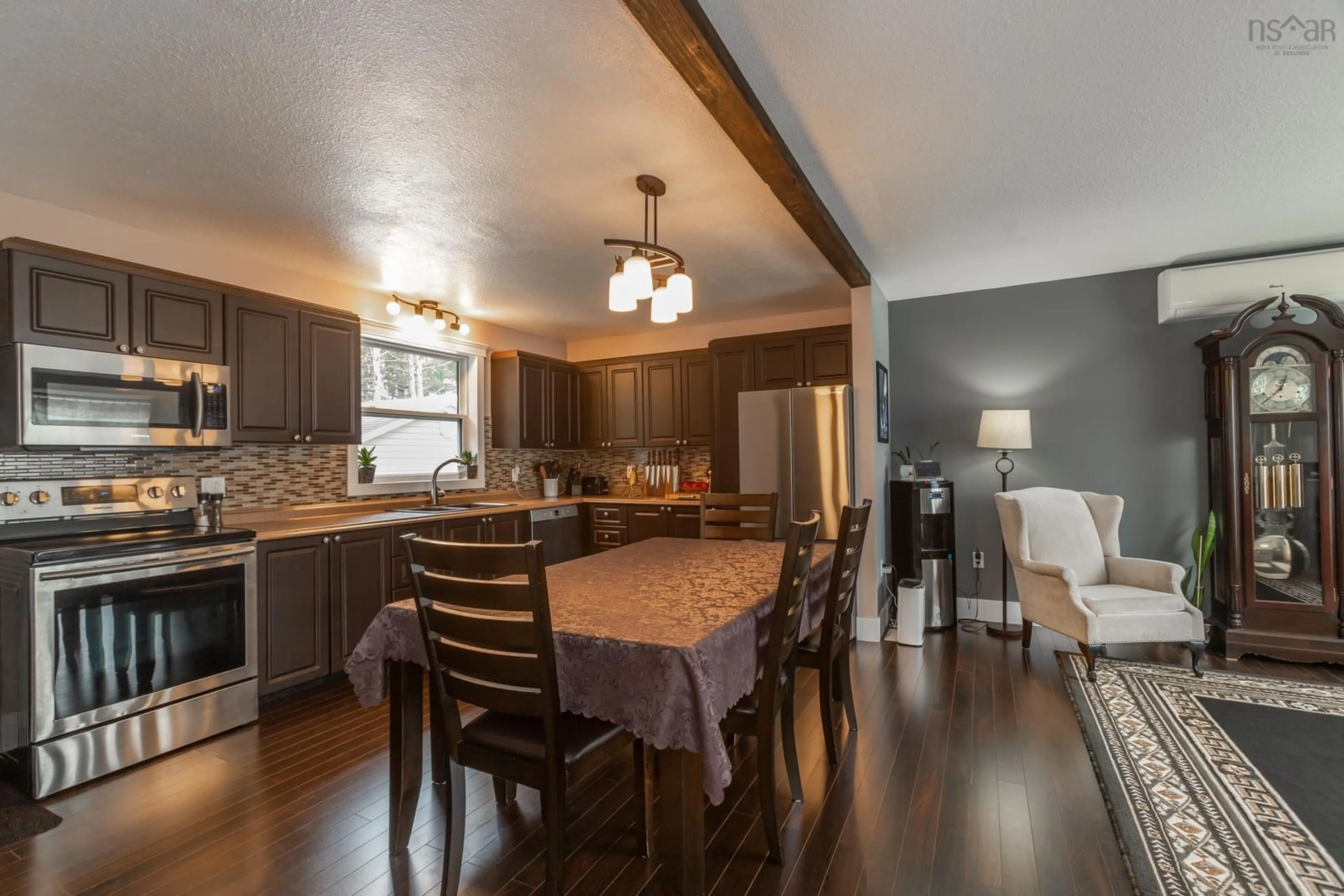 Dining room, wood/laminate floor for 690 Balser Dr, Kingston Nova Scotia B0P 1R0