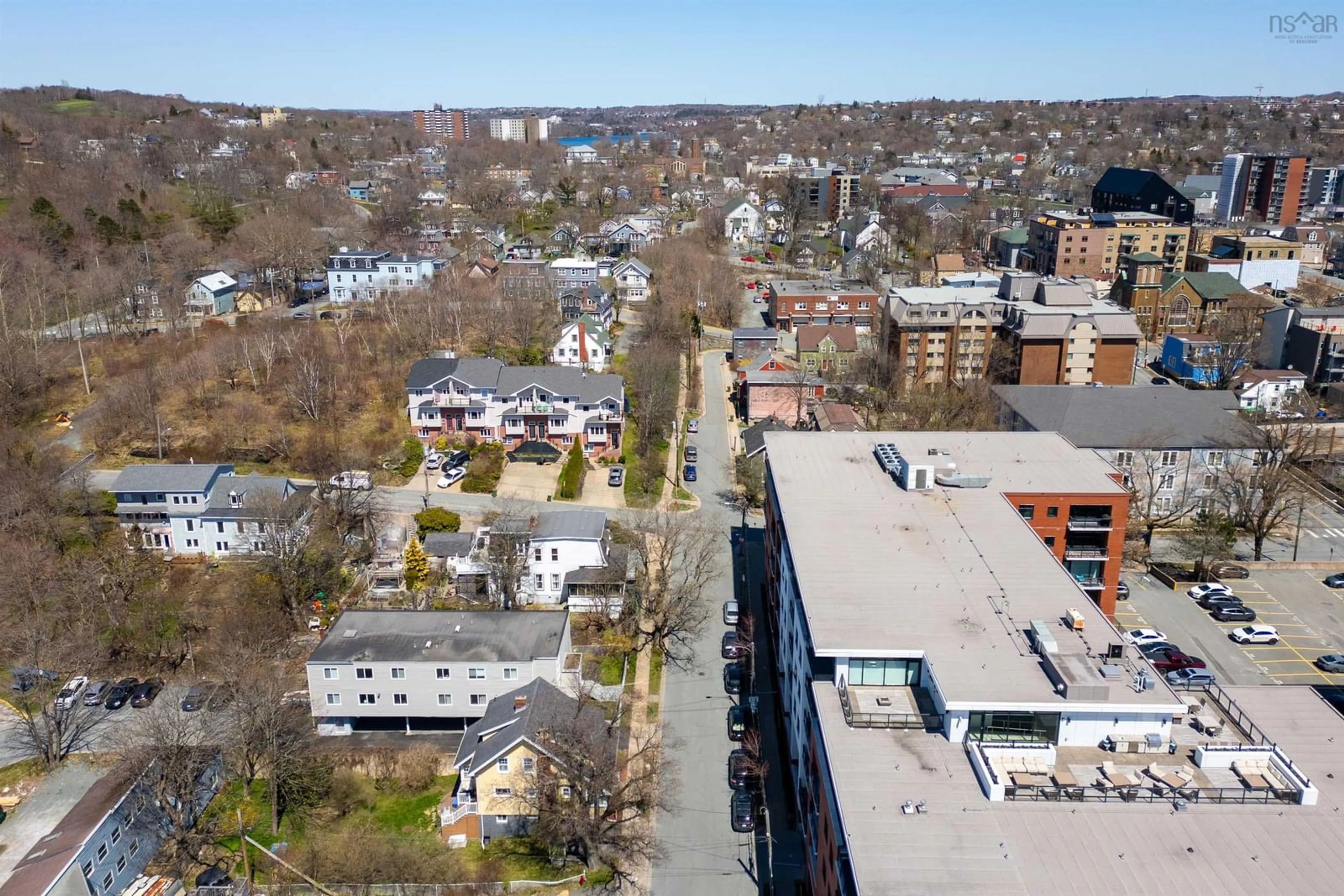 A pic from outside/outdoor area/front of a property/back of a property/a pic from drone, city buildings view from balcony for 13 North St, Dartmouth Nova Scotia B2Y 1B3