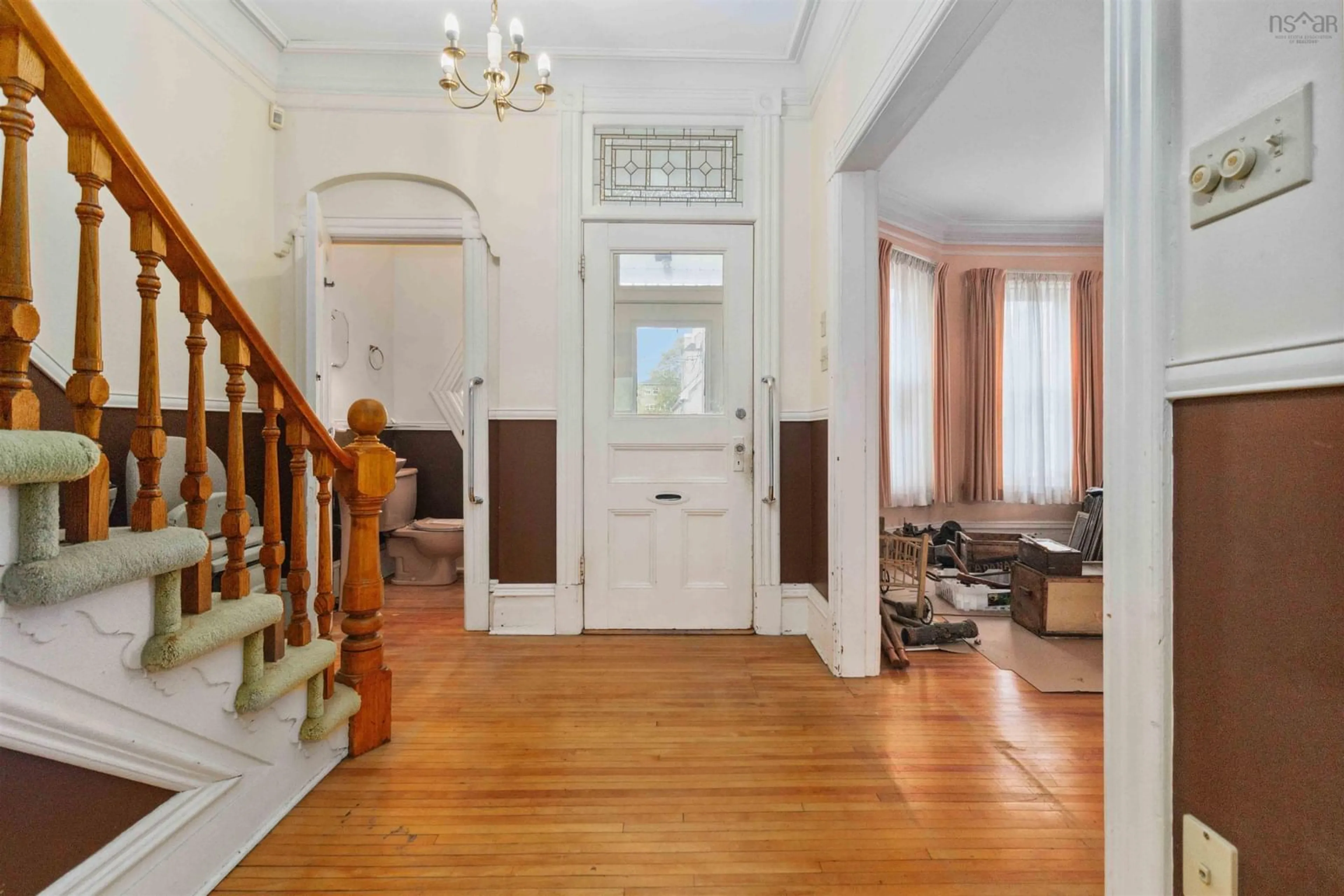 Indoor foyer for 1874 & 1878 Seldon St, Halifax Nova Scotia B3H 3X4