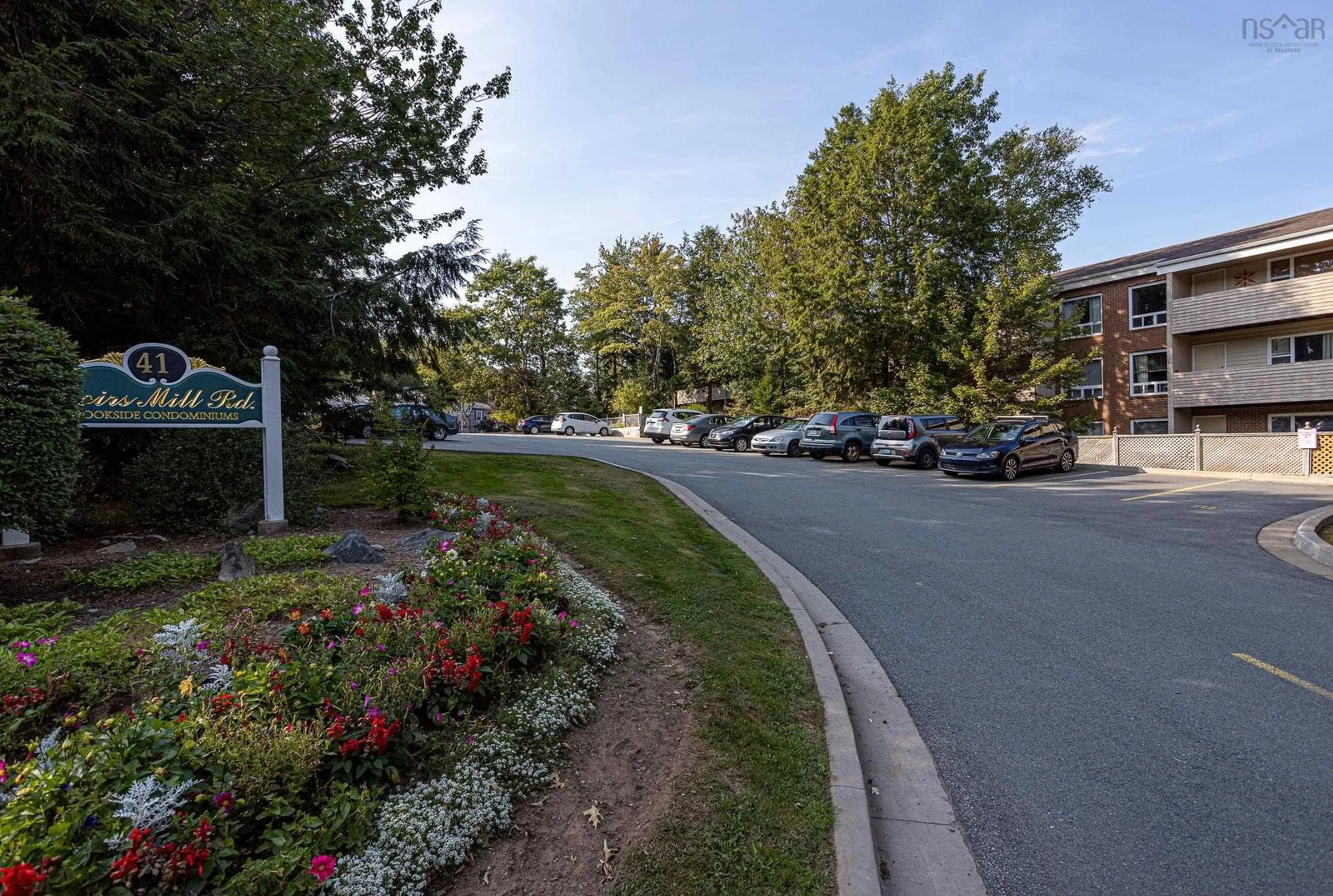 Patio, street for 41 Moirs Mills Rd #304, Bedford Nova Scotia B4A 3C4