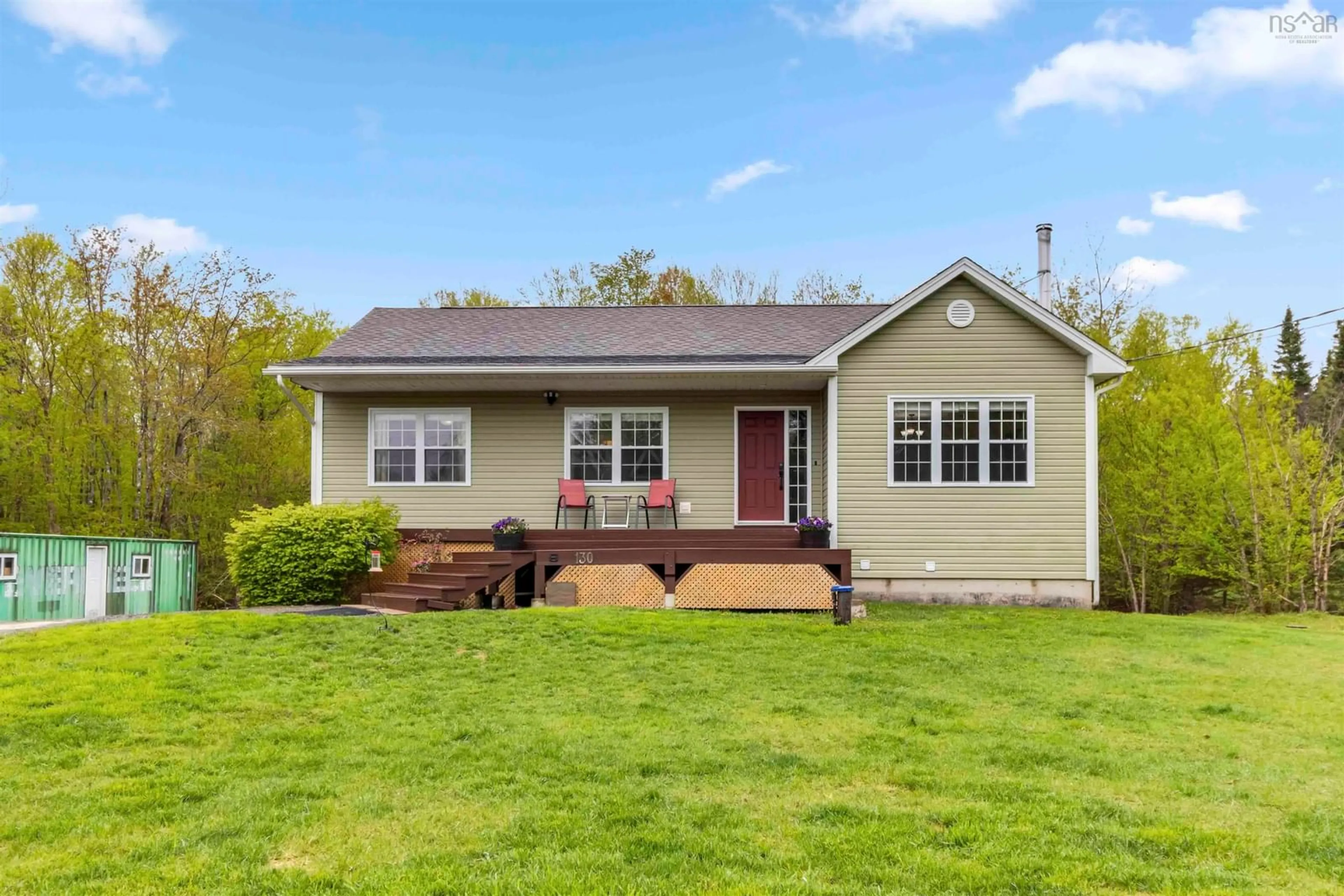 Home with vinyl exterior material, unknown for 130 Tomahawk Run, Hammonds Plains Nova Scotia B4B 1Z5