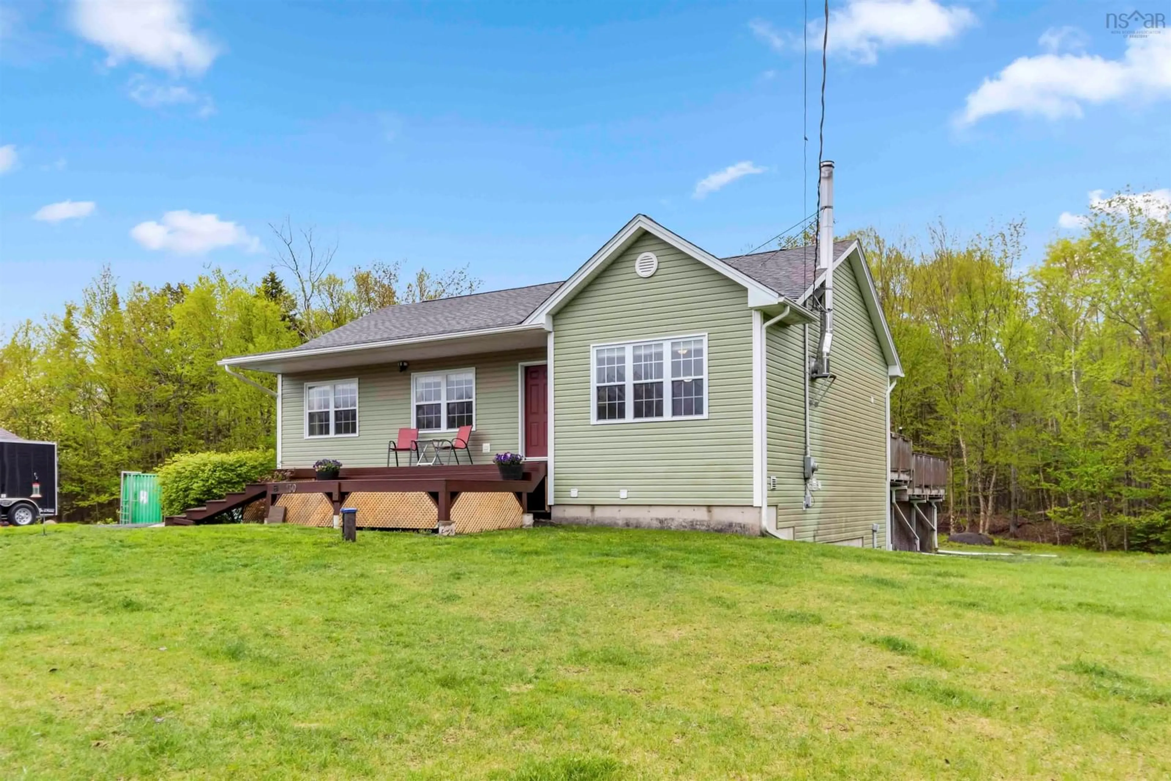 Home with vinyl exterior material, unknown for 130 Tomahawk Run, Hammonds Plains Nova Scotia B4B 1Z5