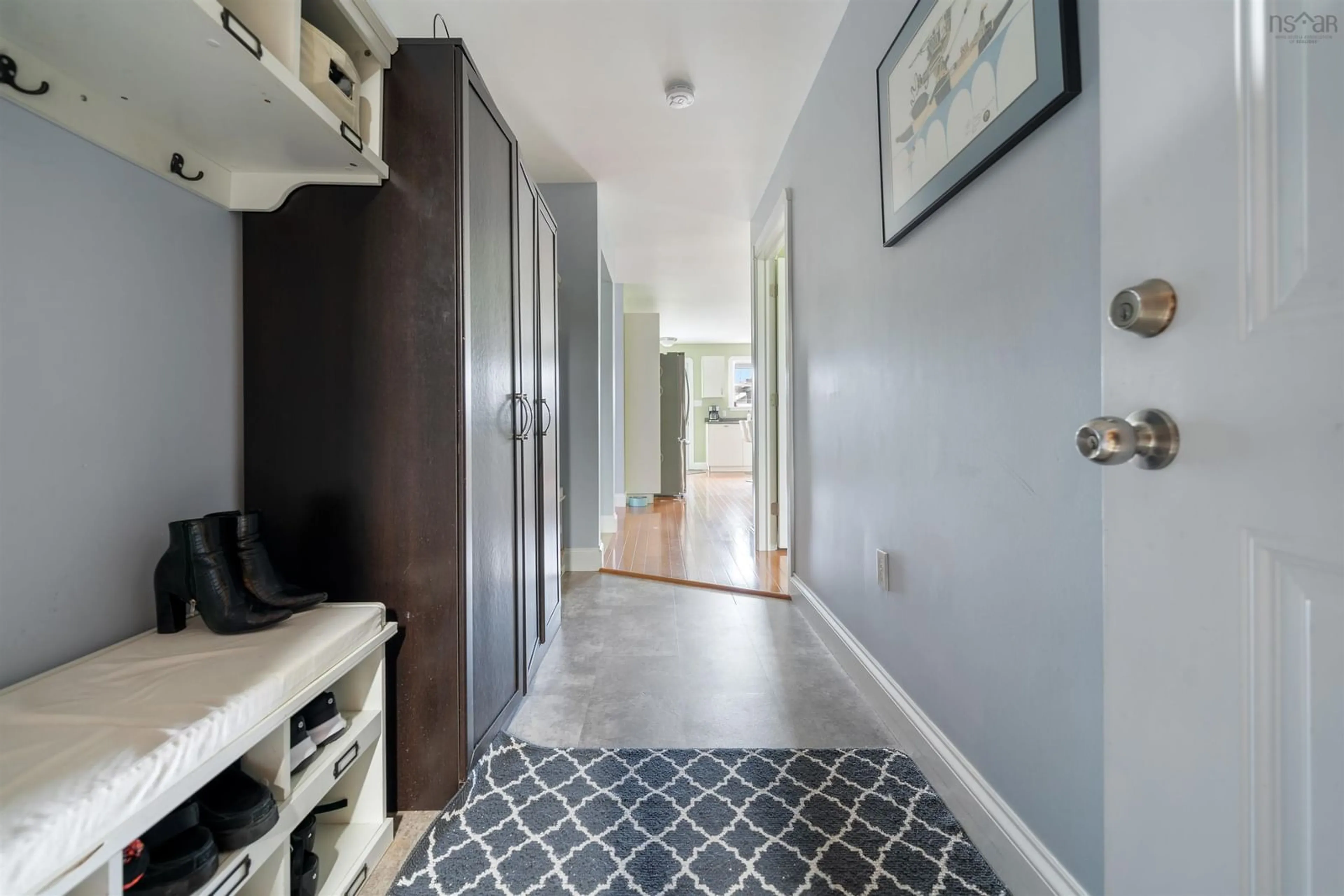 Indoor entryway for 336 Beech St, New Glasgow Nova Scotia B2H 1A2