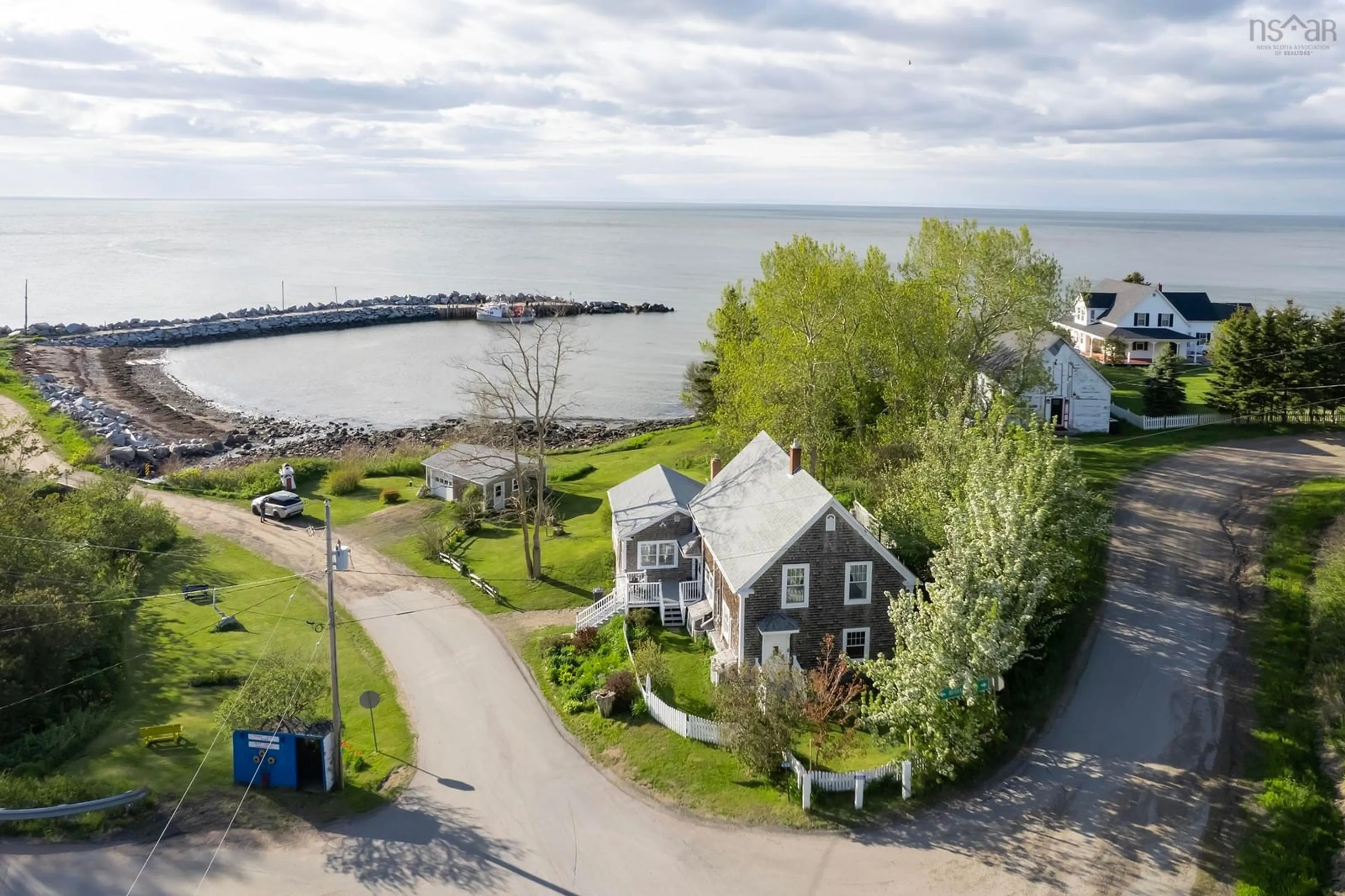 A pic from outside/outdoor area/front of a property/back of a property/a pic from drone, water/lake/river/ocean view for 652 Port Lorne Rd, Port Lorne Nova Scotia B0S 1R0