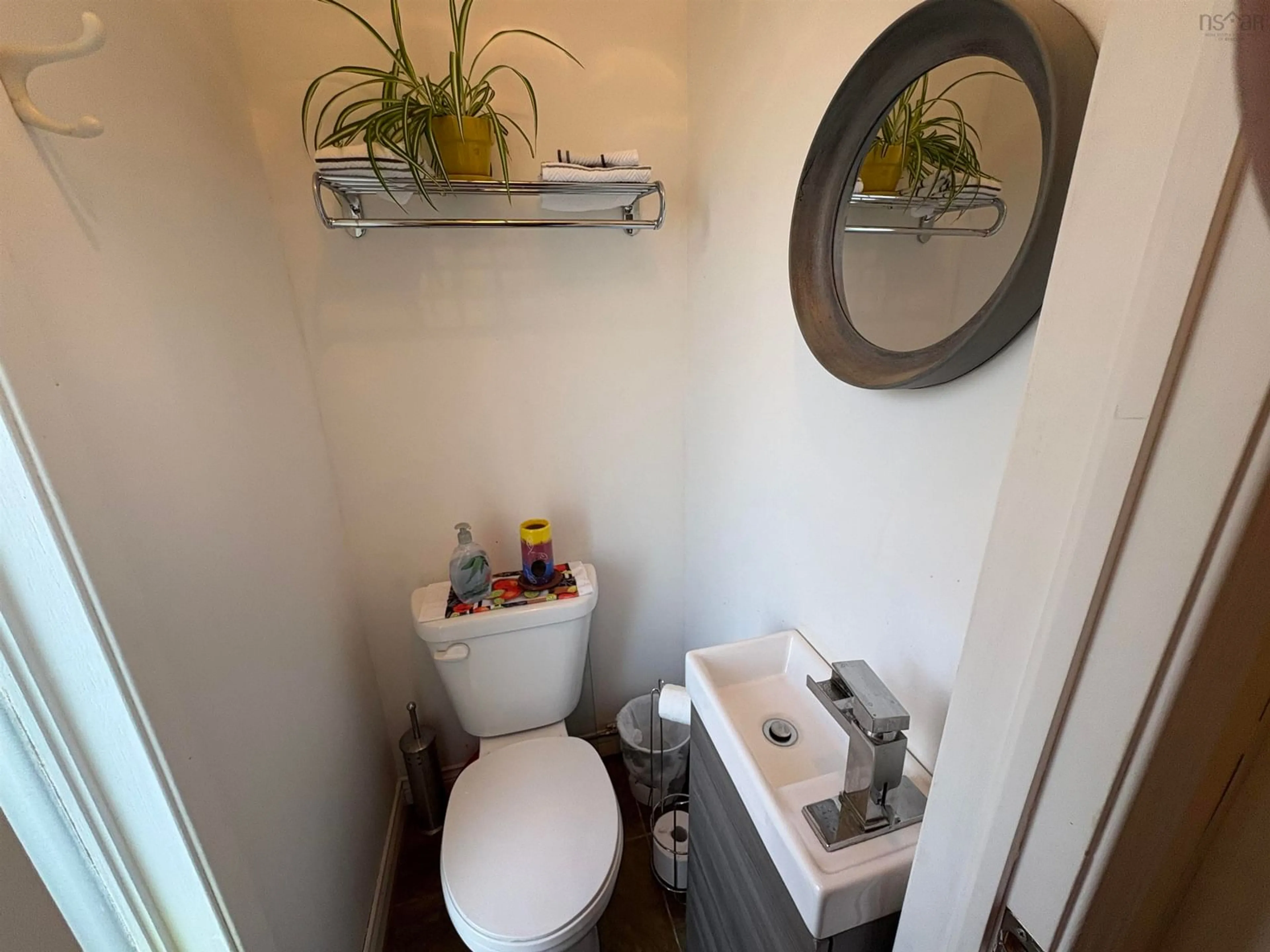 A pic of a room for 32 Hector Ave, Pictou Nova Scotia B0K 1H0