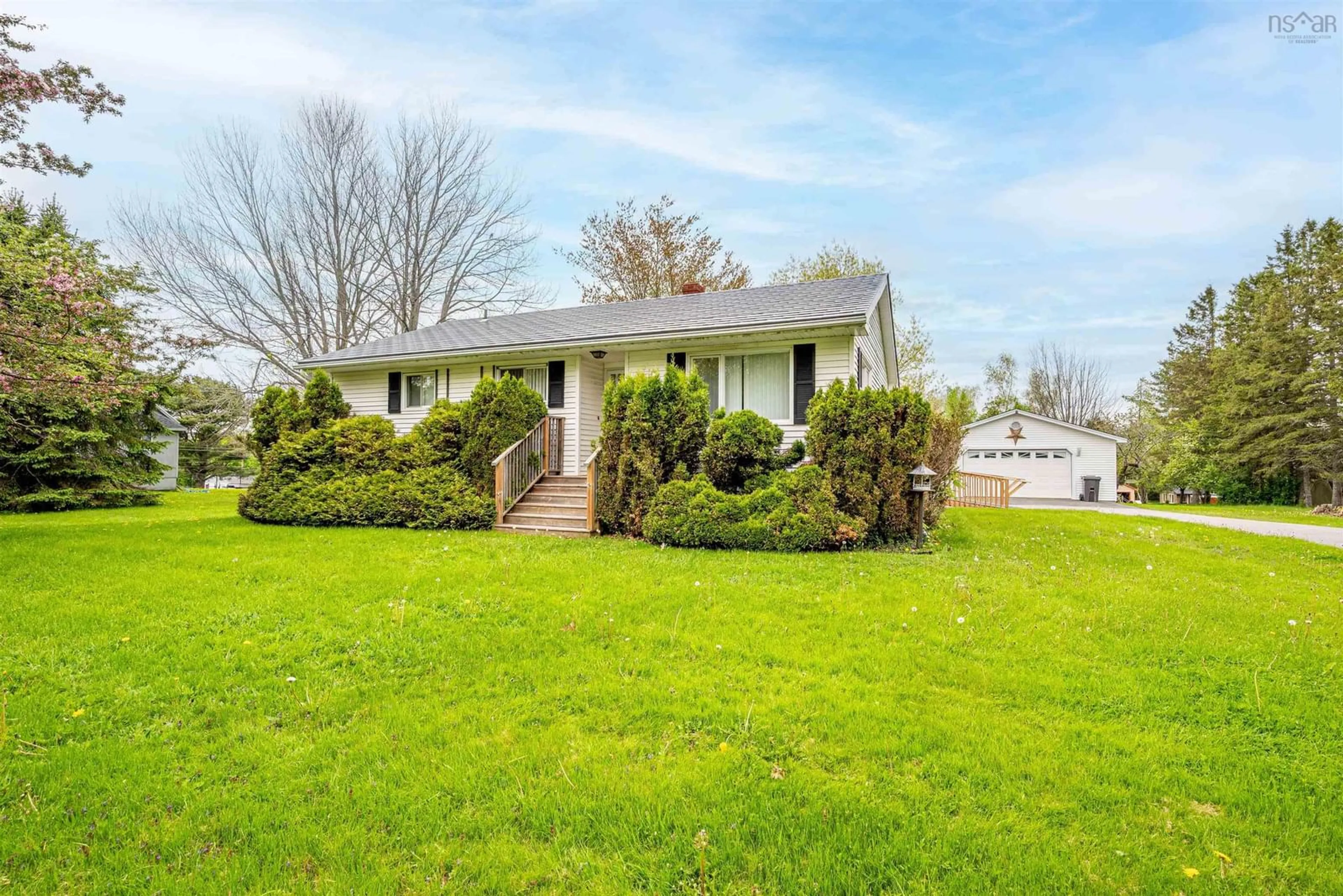 Home with vinyl exterior material, street for 158 Town Rd, Falmouth Nova Scotia B0P 1P0
