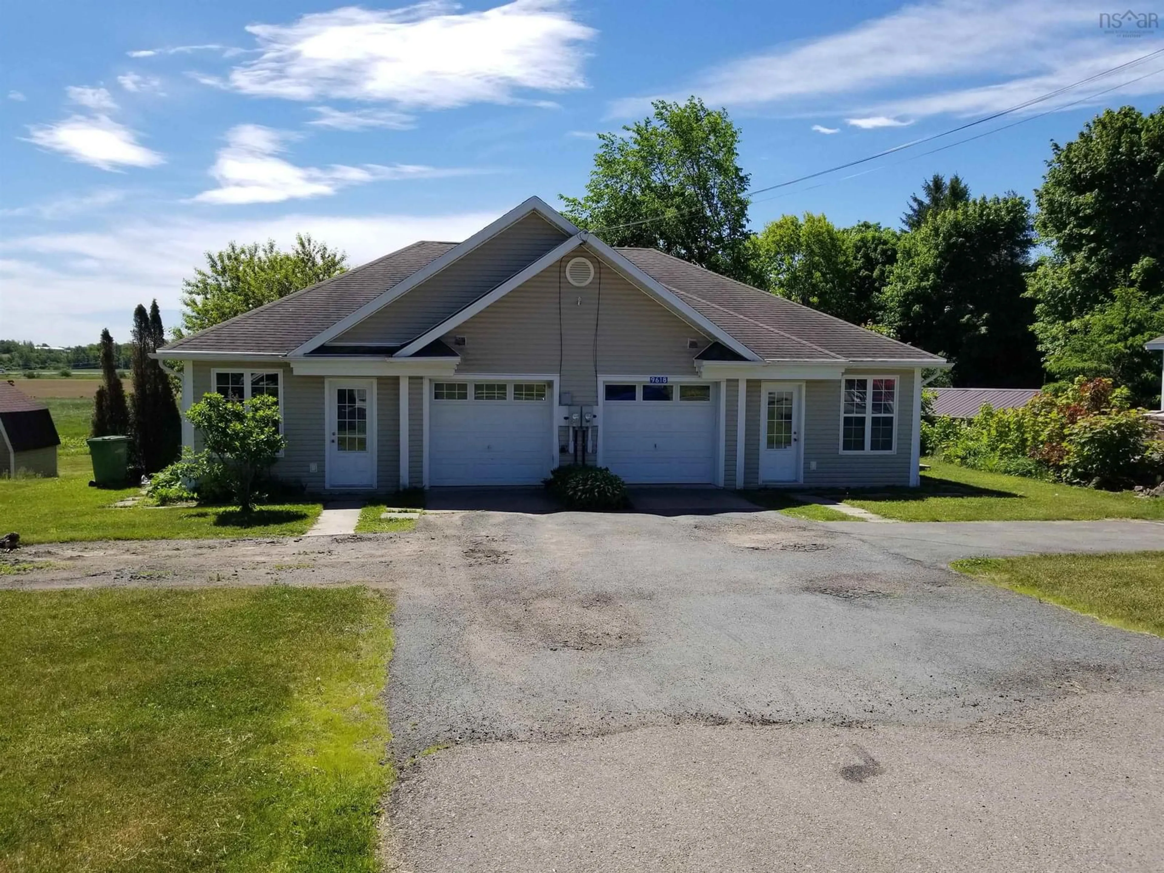 A pic from outside/outdoor area/front of a property/back of a property/a pic from drone, building for 9618 Highway 221, Canning Nova Scotia B0P 1H0