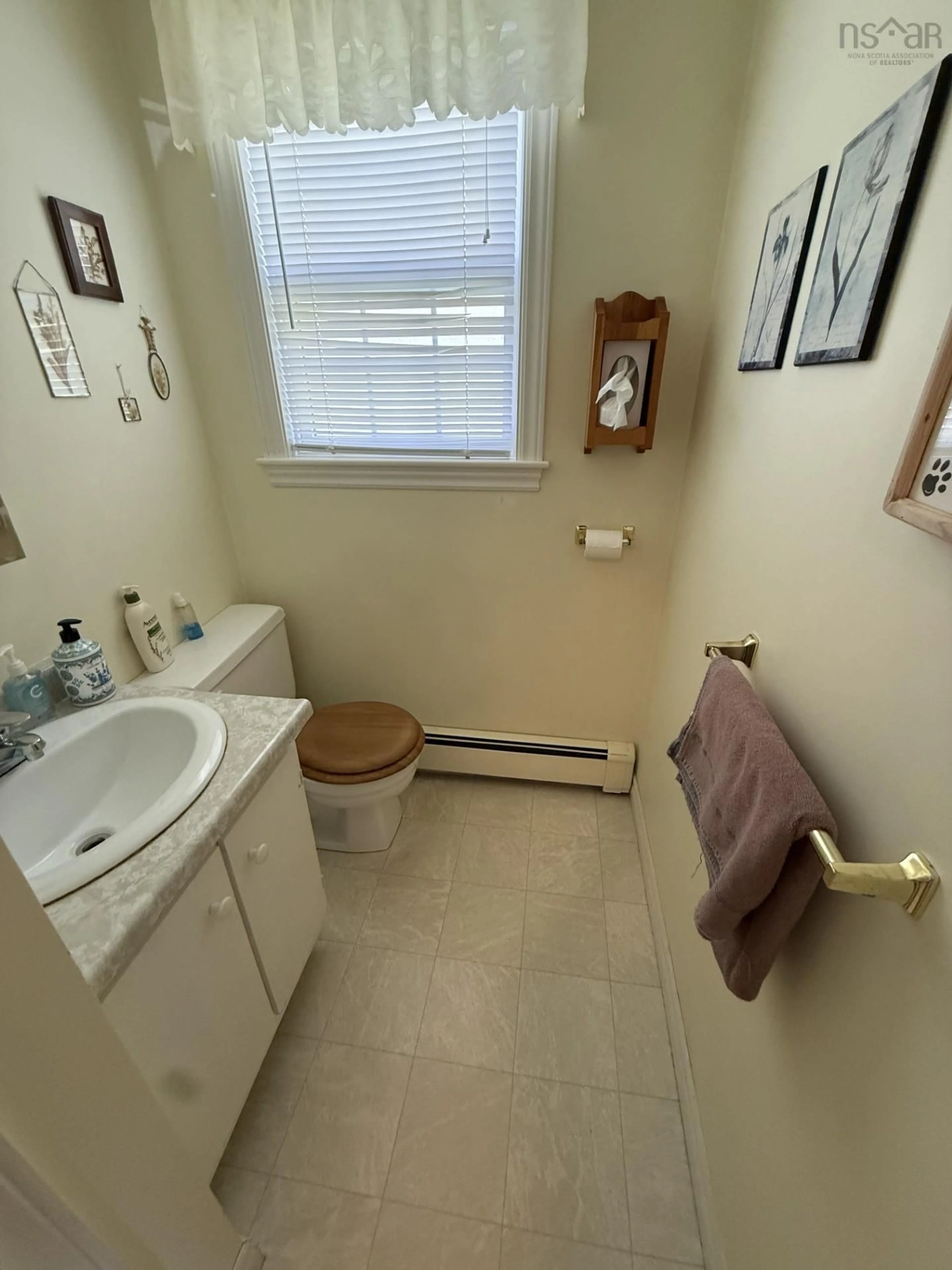 Standard bathroom, unknown for 19 Ponderosa Dr, Antigonish County Nova Scotia B2G 2R4