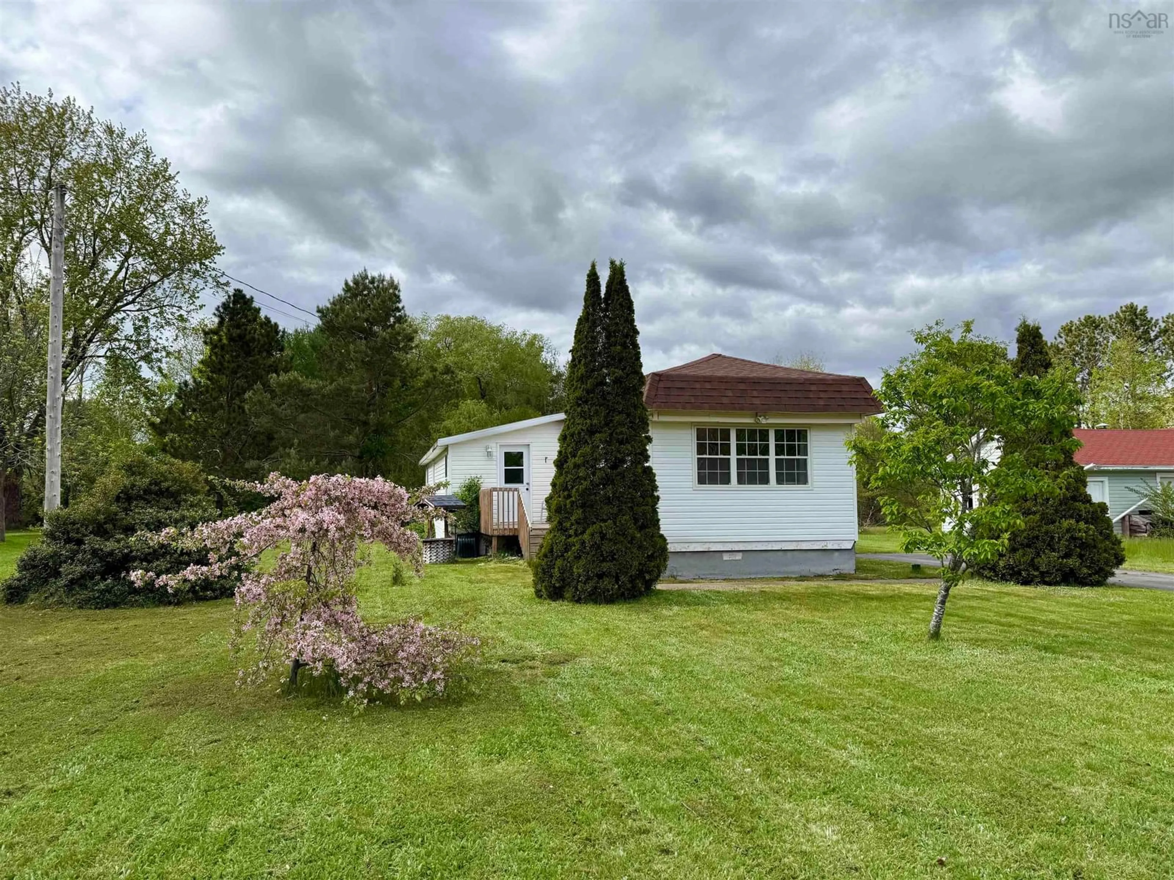 A pic from outside/outdoor area/front of a property/back of a property/a pic from drone, water/lake/river/ocean view for 2212 Old Mill Rd, Wilmot Nova Scotia B0P 1W0