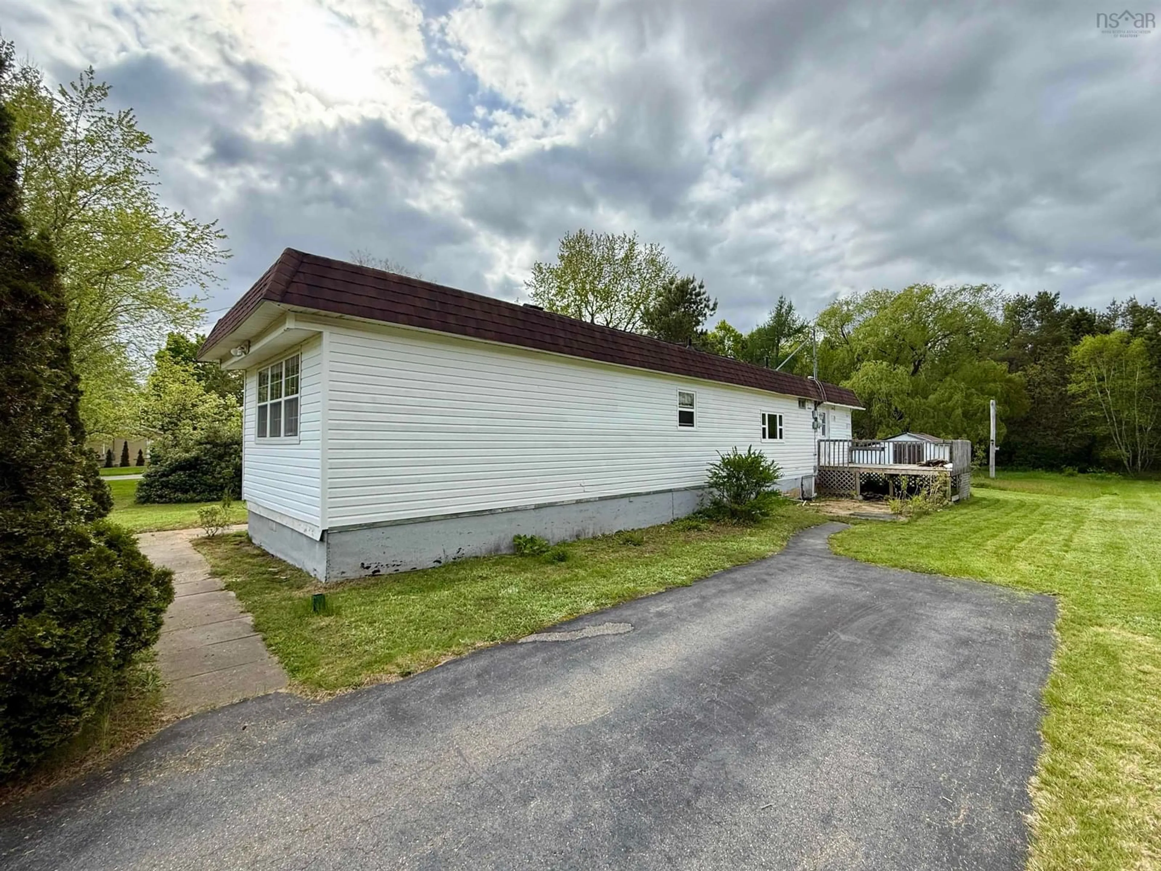 Unknown for 2212 Old Mill Rd, Wilmot Nova Scotia B0P 1W0