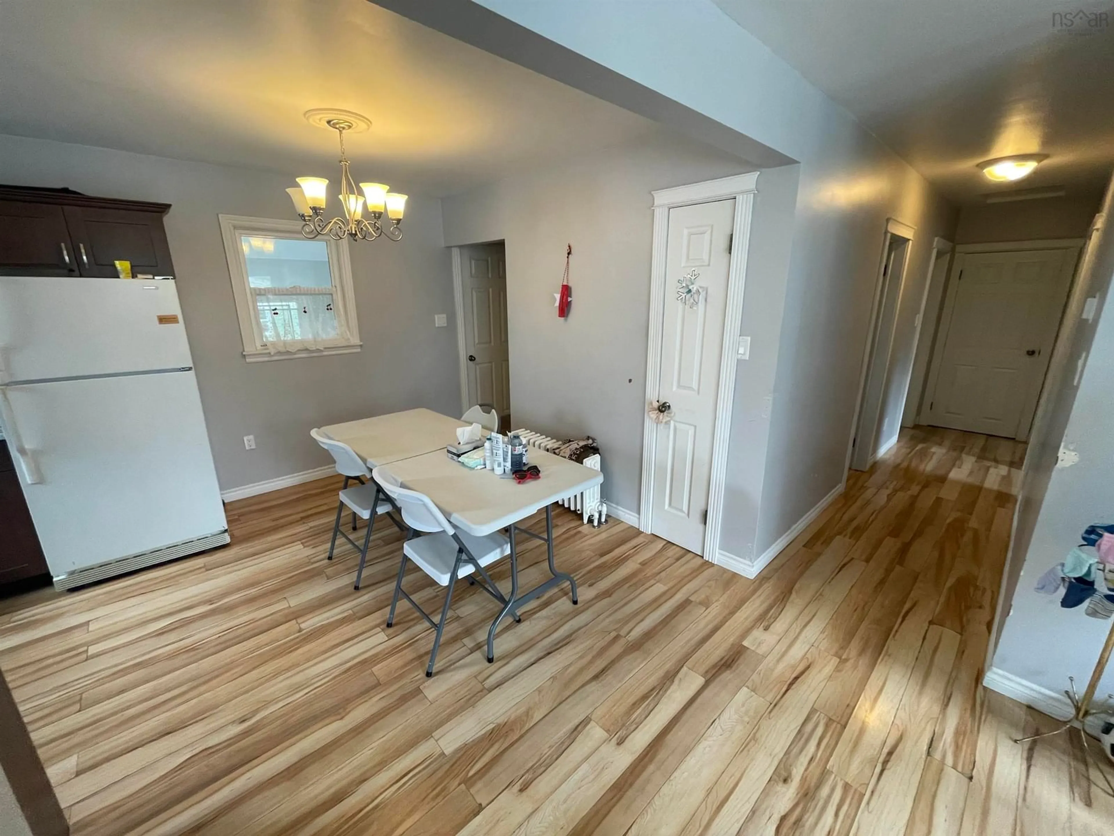 A pic of a room for 335 Royal Ave, Sydney Nova Scotia B1P 4N3