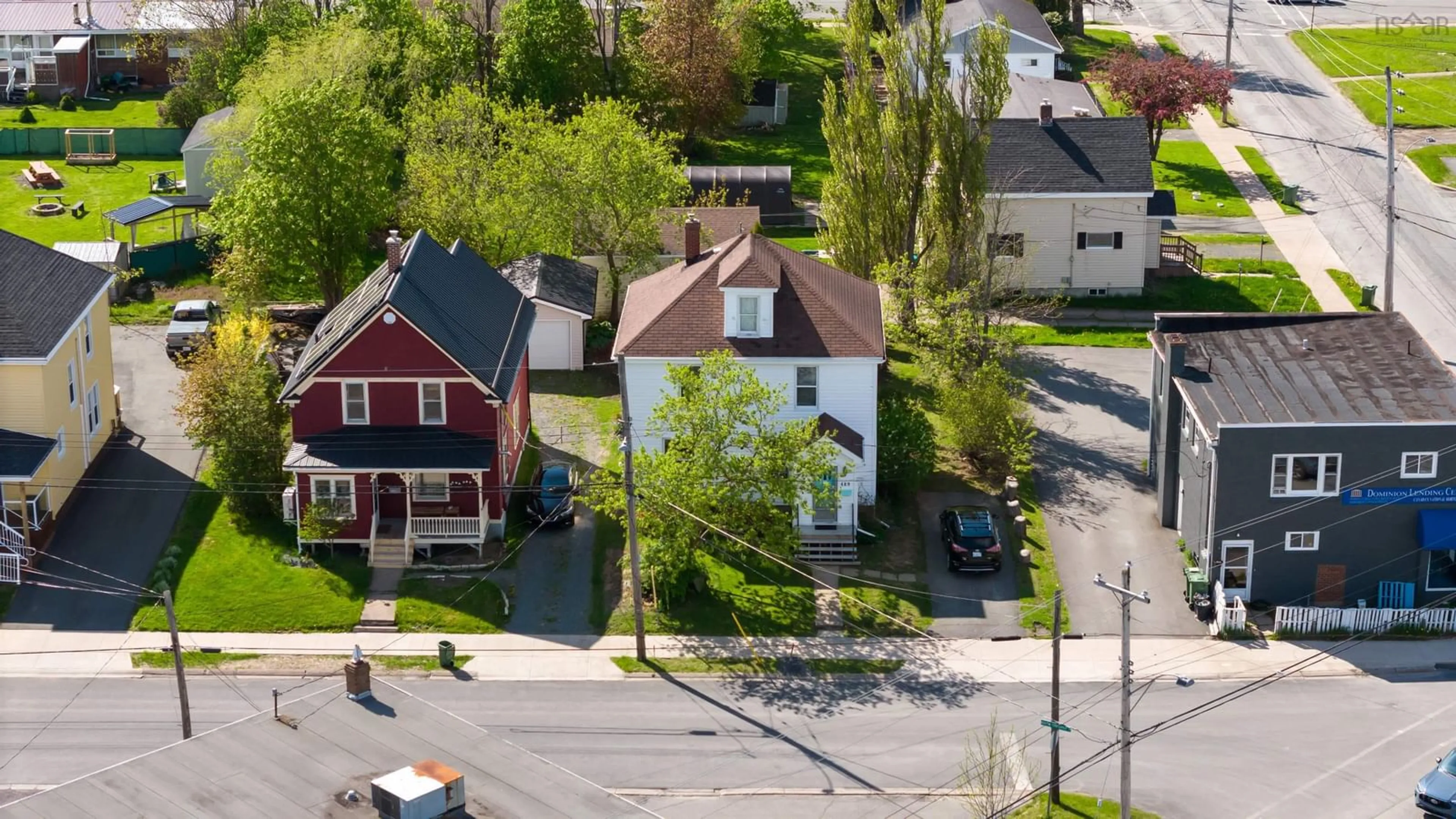 A pic from outside/outdoor area/front of a property/back of a property/a pic from drone, street for 489 South Frederick St, New Glasgow Nova Scotia B2H 5N2